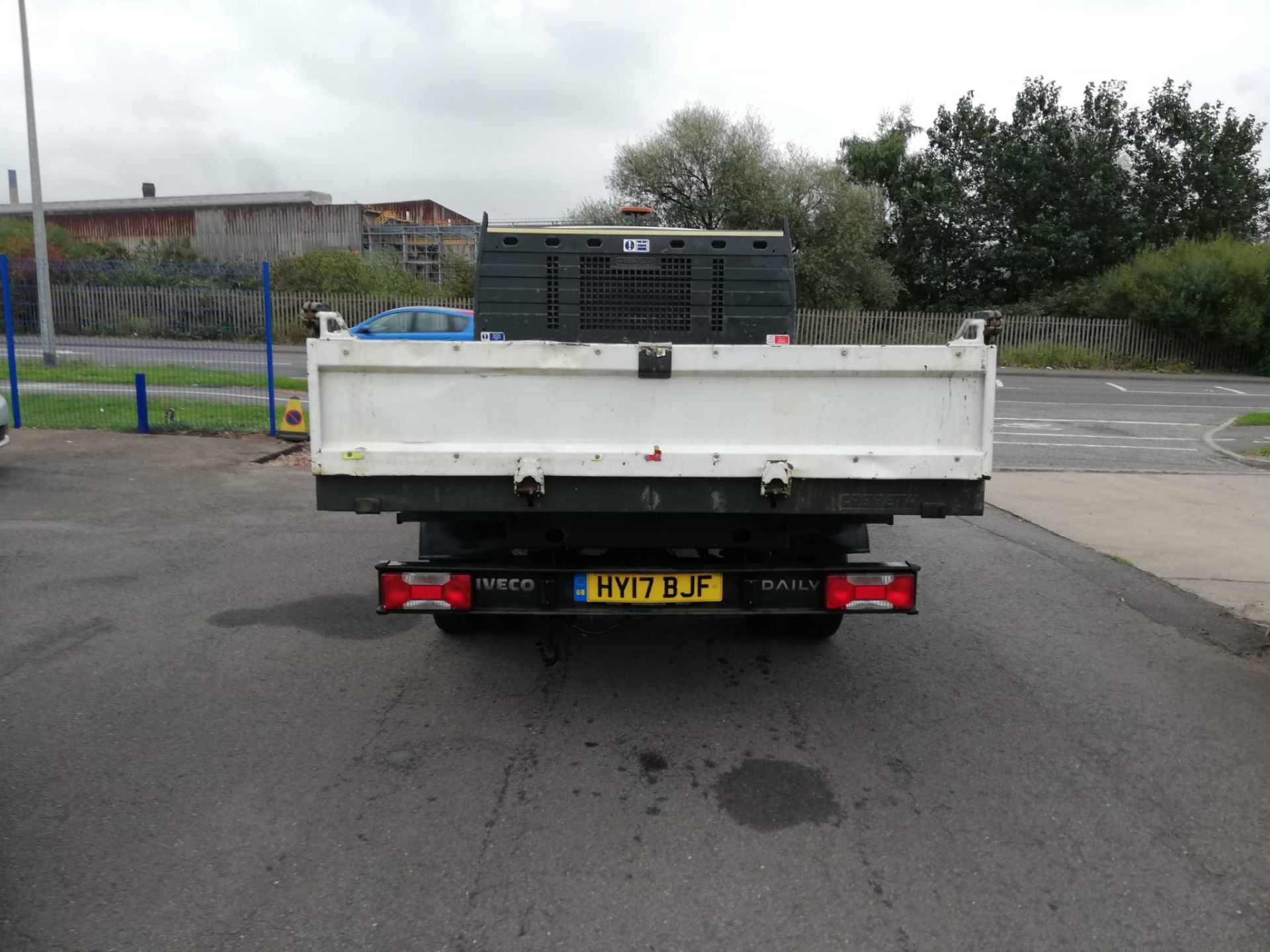 2017 IVECO DAILY 35C14 WHITE LWB TIPPER WITH STORAGE BOX, 88K MILES, 2.3 DIESEL ENGINE *PLUS VAT* - Image 6 of 15