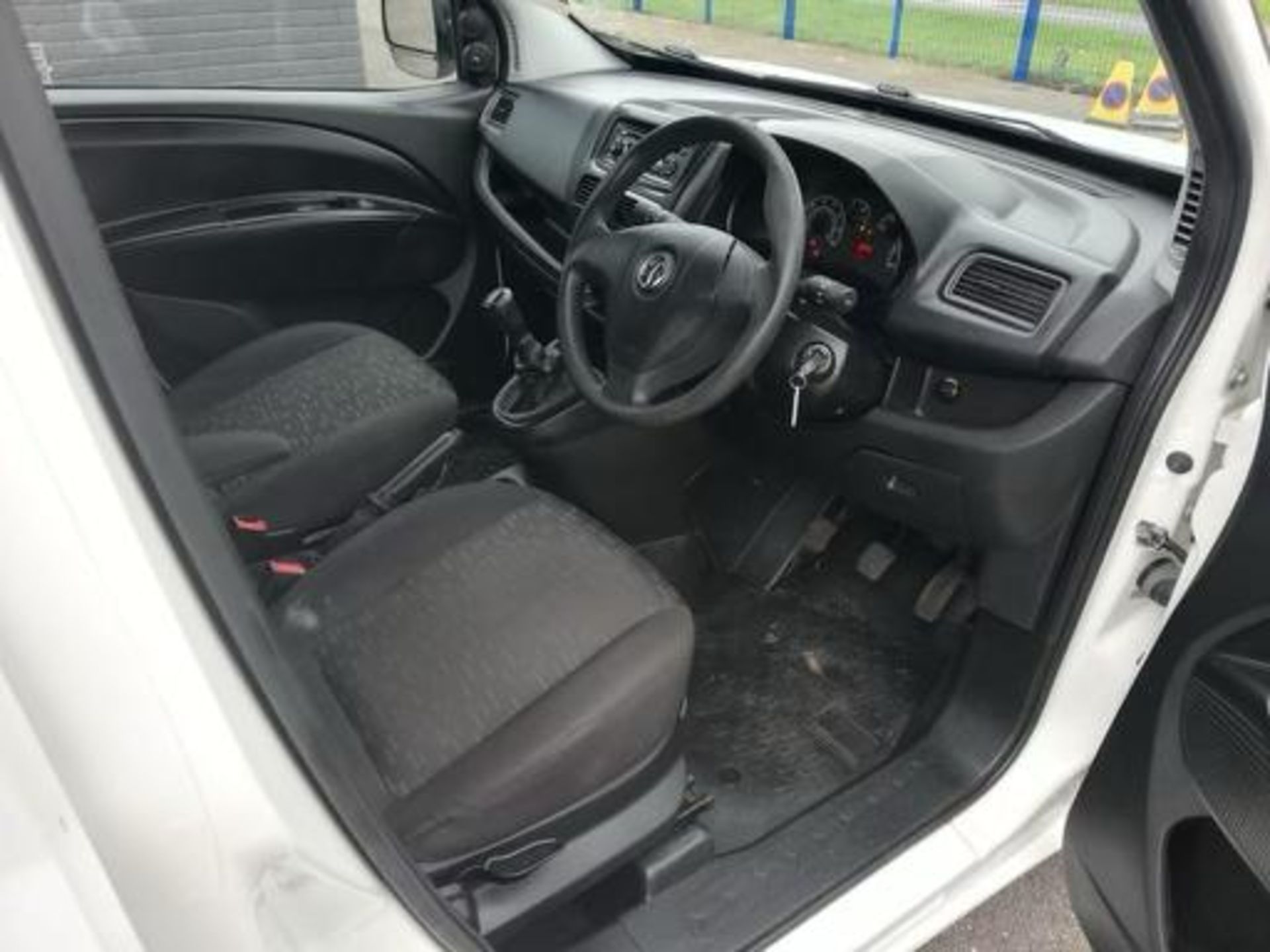 2014 VAUXHALL COMBO 2300 L2H1 CDTI SS E-FLEX WHITE PANEL VAN, 1.2 DIESEL ENGINE, 103K MILES*PLUS VAT - Image 9 of 9