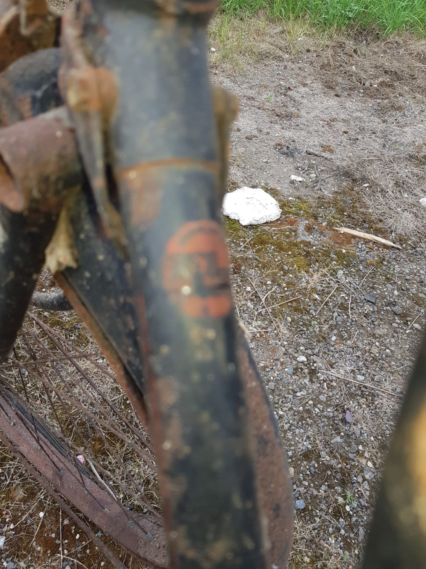 ANTIQUE WAR TIME RALEIGH BIKE, GENUINE BARN FIND *NO VAT* - Image 12 of 12