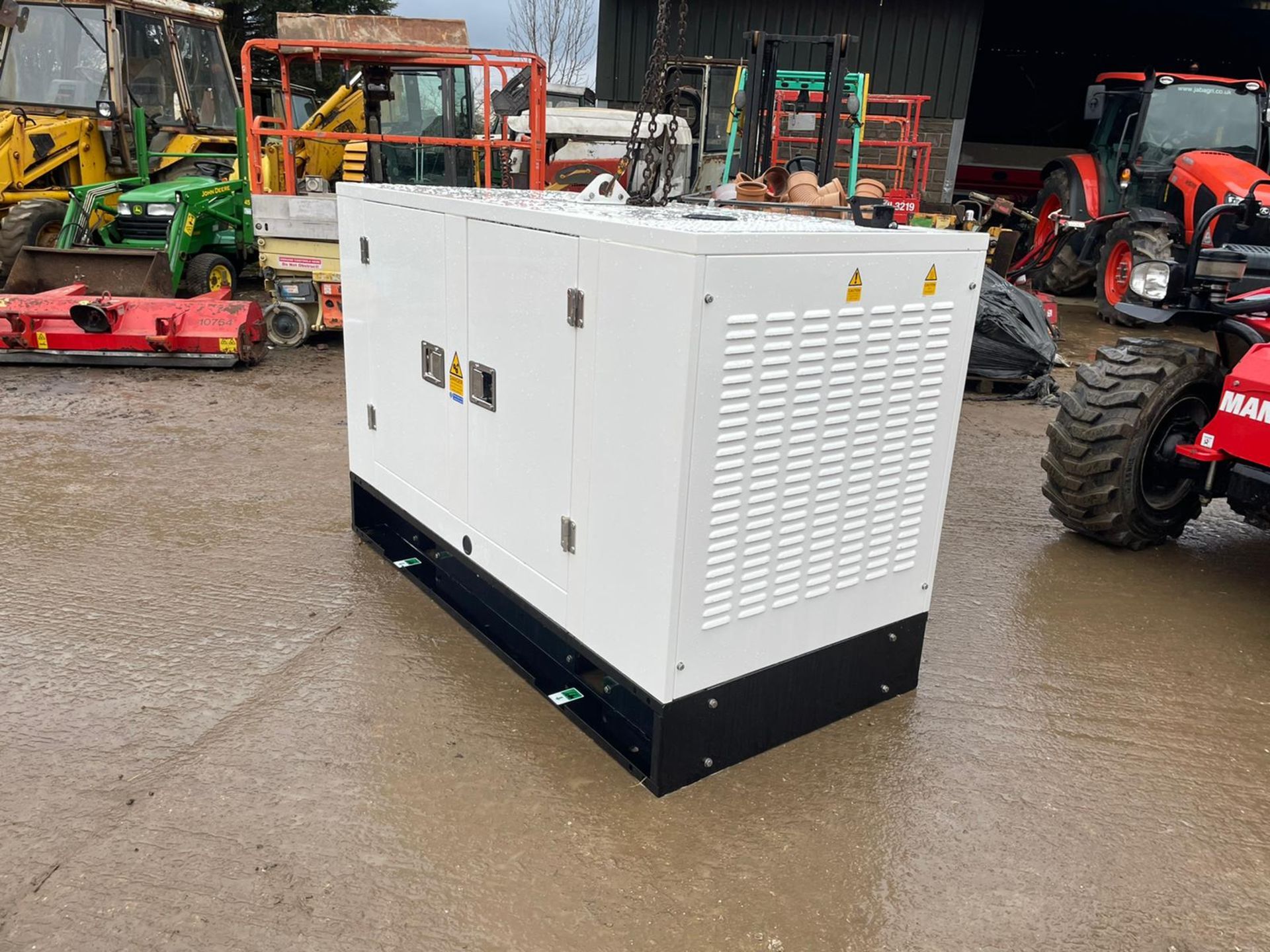 NEW AND UNUSED HARRINGTON 12KvA GENERATOR, KUBOTA 4 CYLINDER DIESEL ENGINE *PLUS VAT* - Image 3 of 9