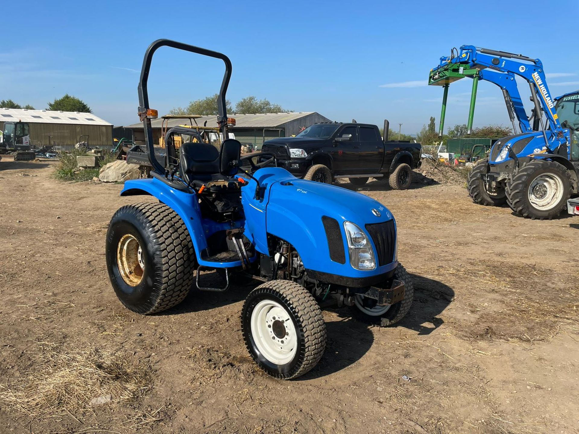 2005 NEW HOLLAND TC27DA COMPACT TRACTOR, RUNS DRIVES AND WORKS, ALL GEARS WORK *PLUS VAT*