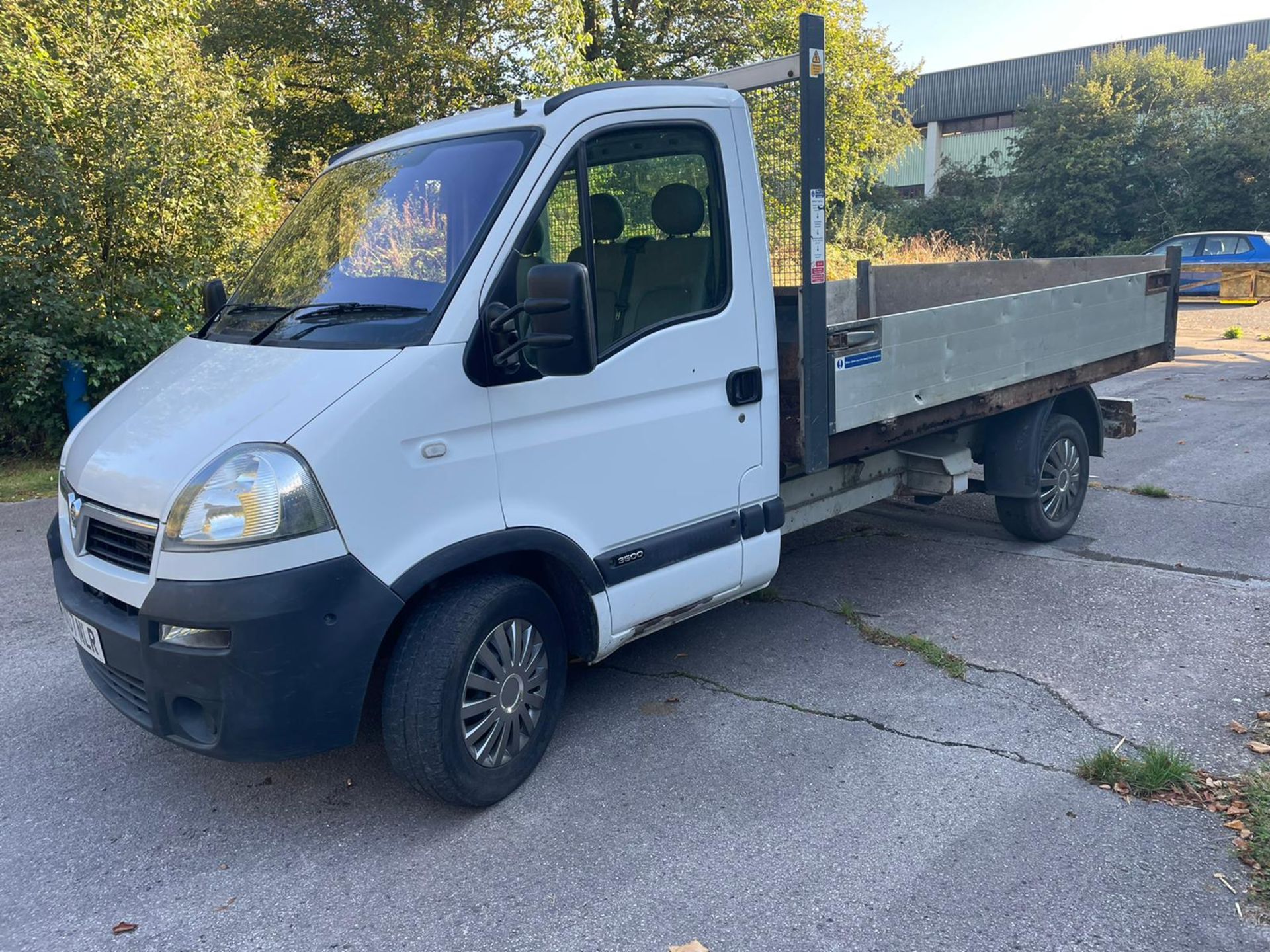 2007 VAUXHALL MOVANO 3500 CDTI MWB WHITE TIPPER VAN, 2.5 DIESEL ENGINE, 95,185 MILES *NO VAT* - Image 3 of 21