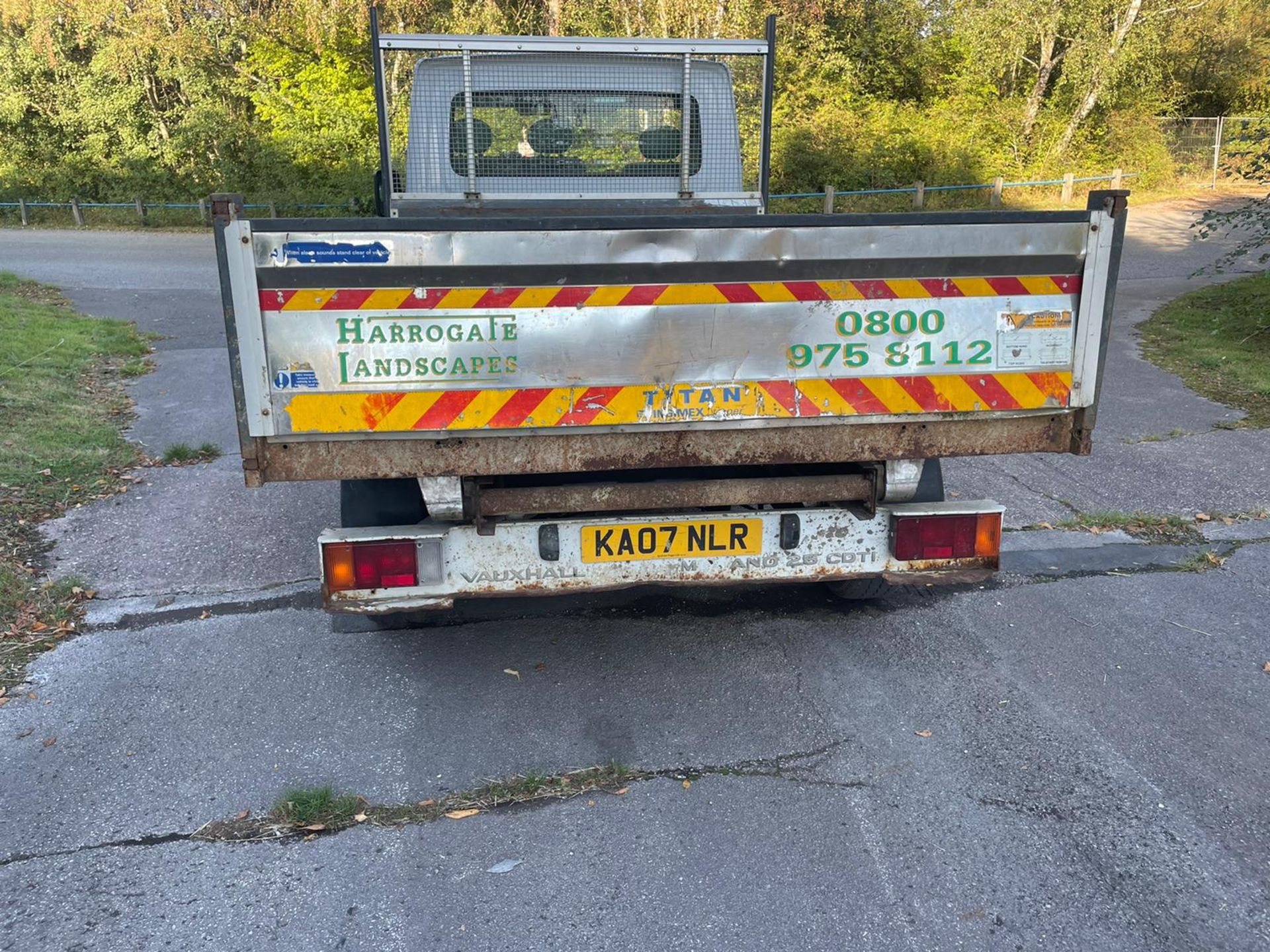 2007 VAUXHALL MOVANO 3500 CDTI MWB WHITE TIPPER VAN, 2.5 DIESEL ENGINE, 95,185 MILES *NO VAT* - Image 6 of 21