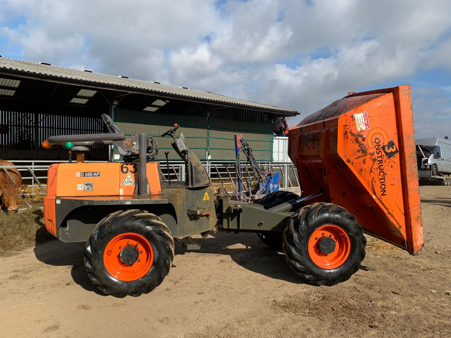 2016 AUSA D 600 AP 6 TON DUMPER, RUNS DRIVES AND TIPS, SHOWING A LOW AND GENUINE 1276 HOURS