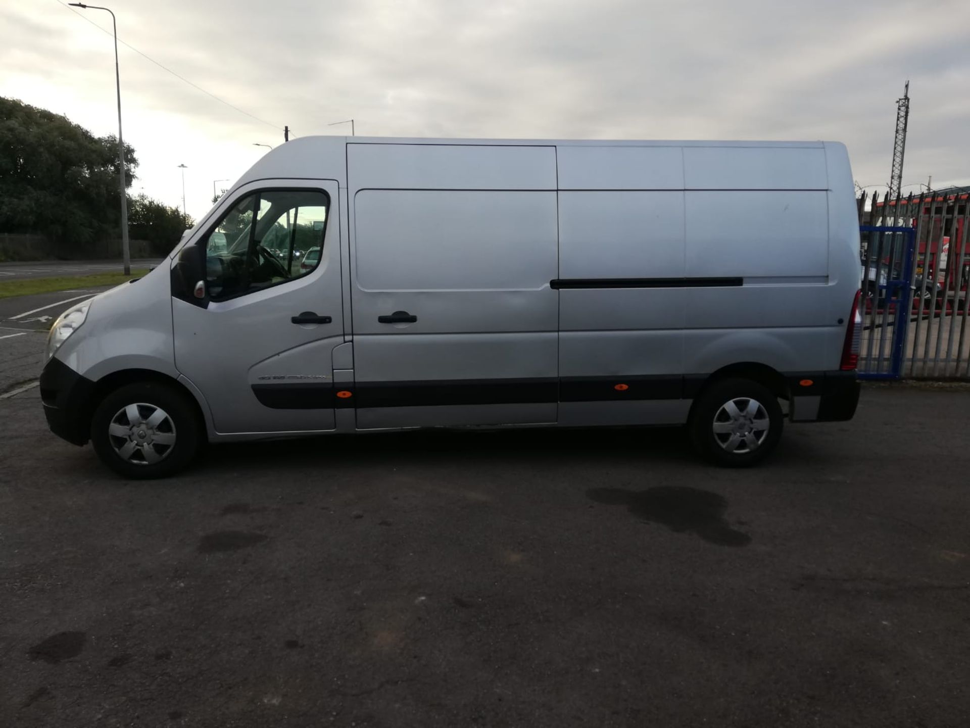 2018 RENAULT MASTER LM35 B-NESS+ ENERGY DCI GREY PANEL VAN, 2.3 DIESEL, 107K MILES *PLUS VAT* - Image 4 of 13