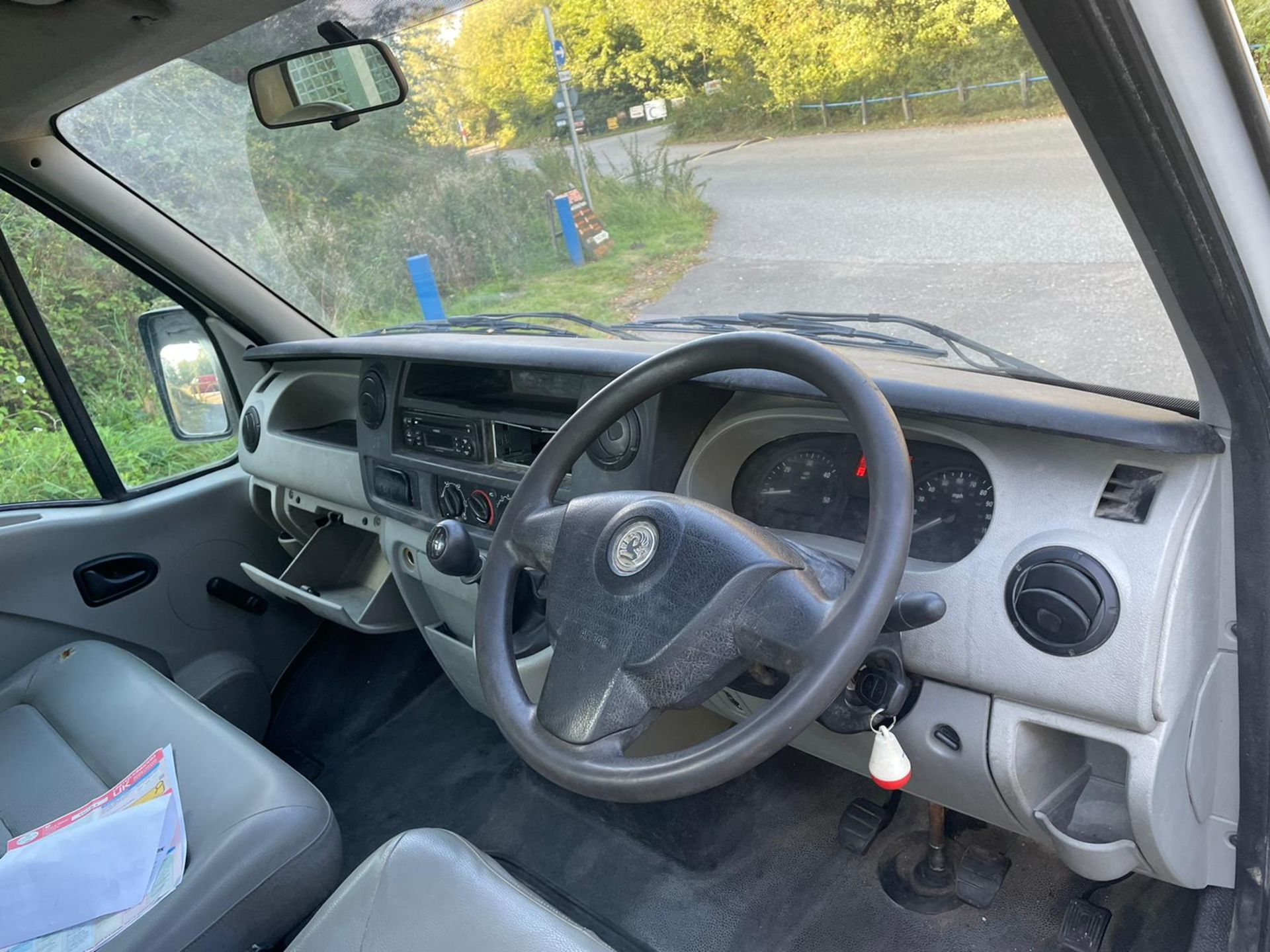 2007 VAUXHALL MOVANO 3500 CDTI MWB WHITE TIPPER VAN, 2.5 DIESEL ENGINE, 95,185 MILES *NO VAT* - Image 17 of 21