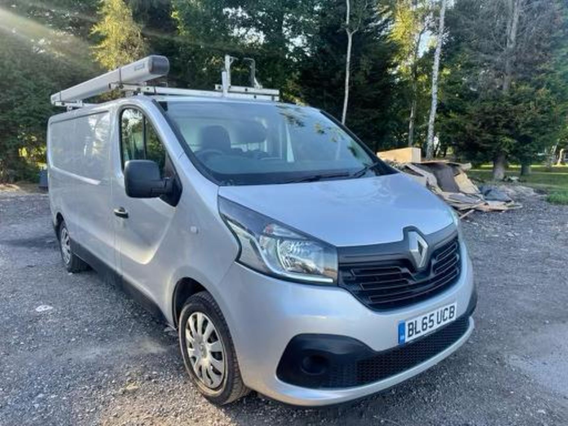 2016 RENAULT TRAFIC LL29 BUSINESS+ NRG DCI SILVER PANEL VAN, 107K MILES, 1.6 DIESEL *PLUS VAT*