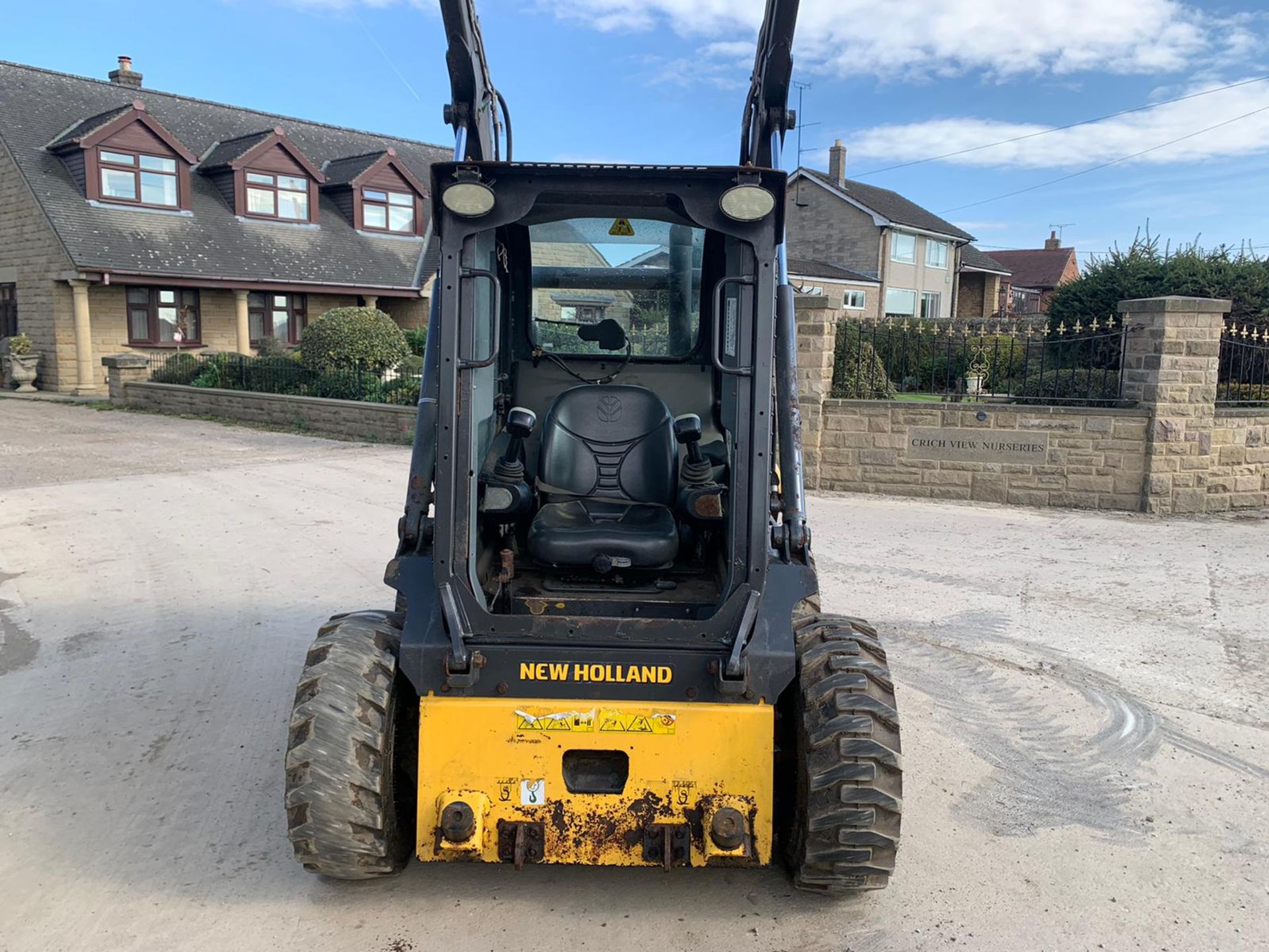 2015 NEW HOLLAND L218 SUPER BOOM SKIDSTEER, RUNS DRIVES AND LIFTS, C/W 72" BUCKET *PLUS VAT* - Image 7 of 19