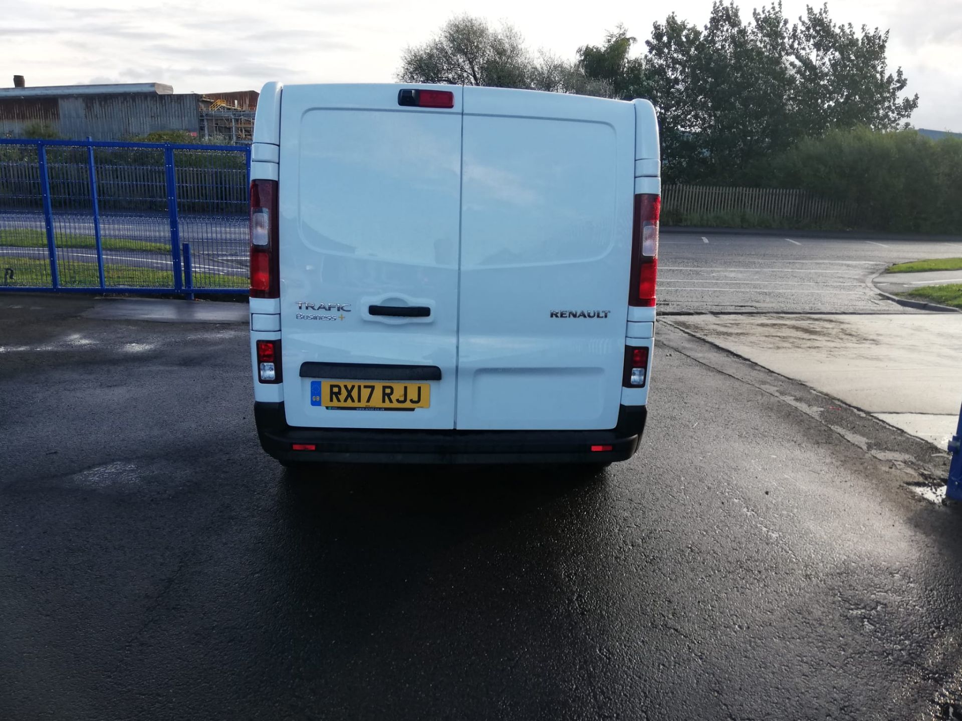 2017 RENAULT TRAFIC LL29 B-NESS+ ENERGY DCI WHITE PANEL VAN, 1.6 DIESEL, 113K MILES *PLUS VAT* - Image 6 of 10