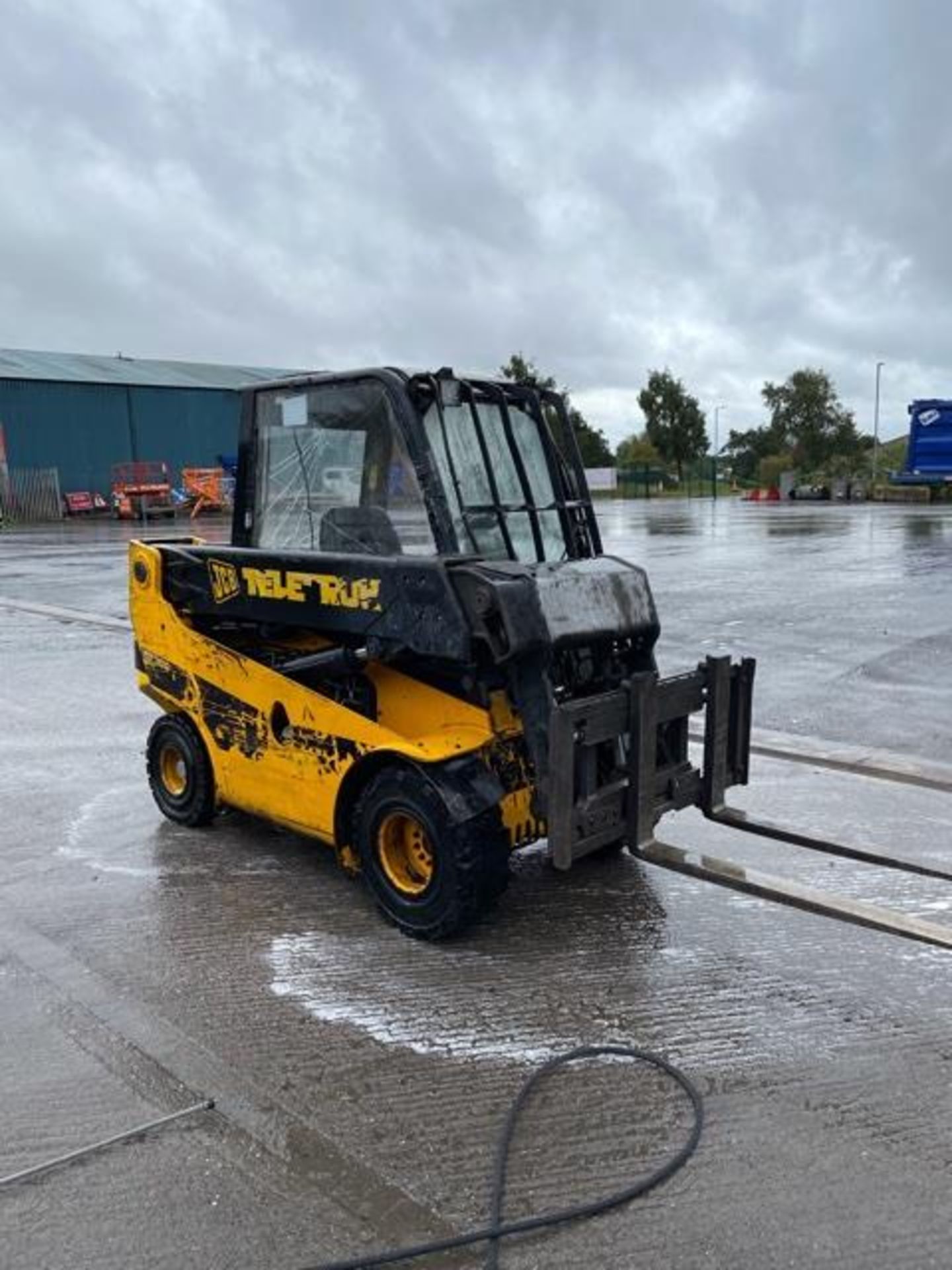 JCB TLT30 TELETRUCK, 8700 HOURS, RUNS DRIVES AND LIFTS FINE *PLUS VAT*