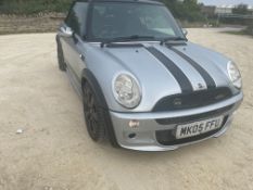 2005 MINI JOHN COOPER WORKS SILVER CONVERTIBLE, 1.6 PETROL ENGINE, 101,600 MILES *NO VAT*