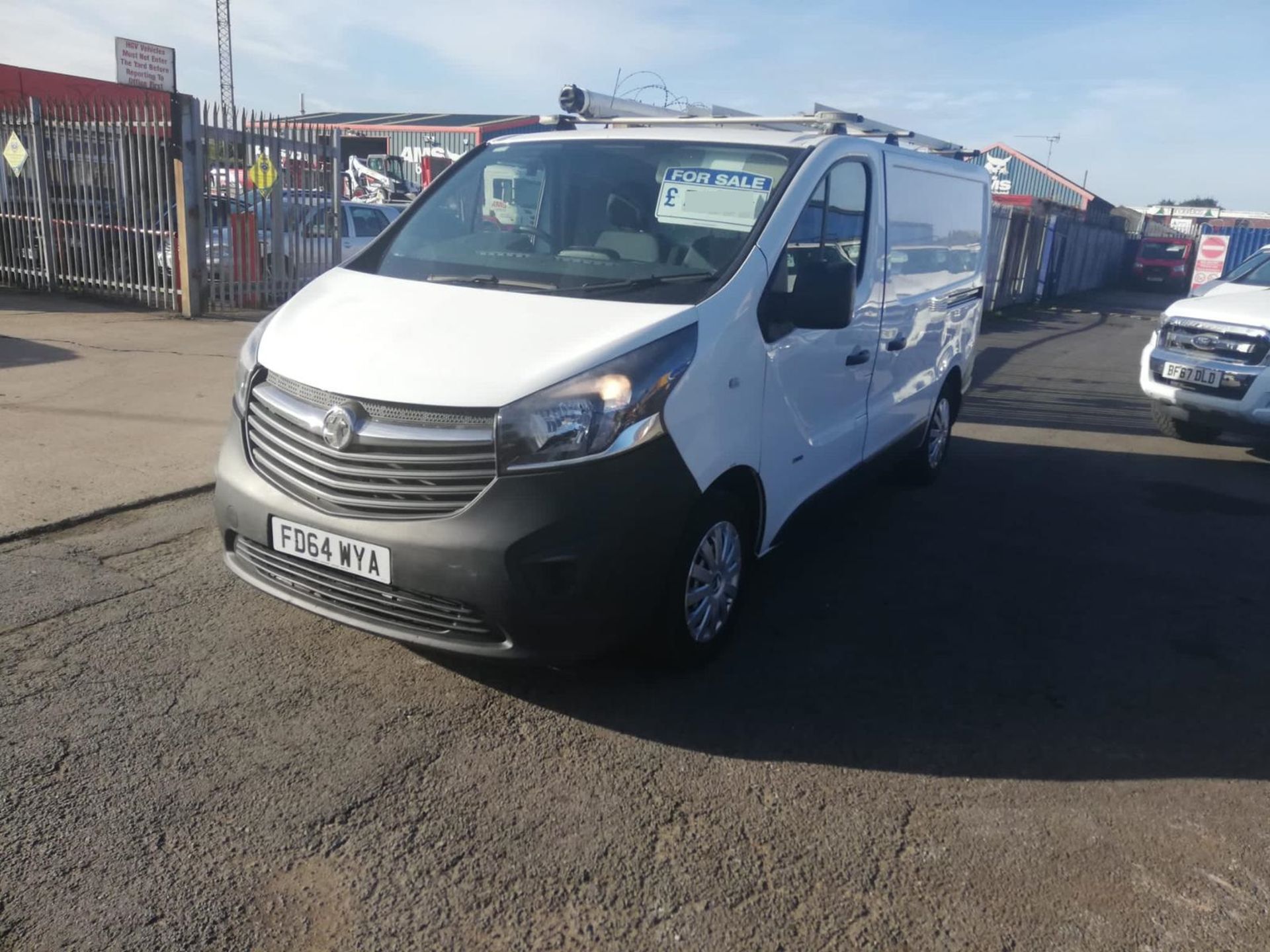 2014/64 VAUXHALL VIVARO 2900 CDTI ECOFLEX WHITE PANEL VAN, 1.6 DIESEL, 107K MILES W/ FSH *PLIS VAT* - Image 2 of 9