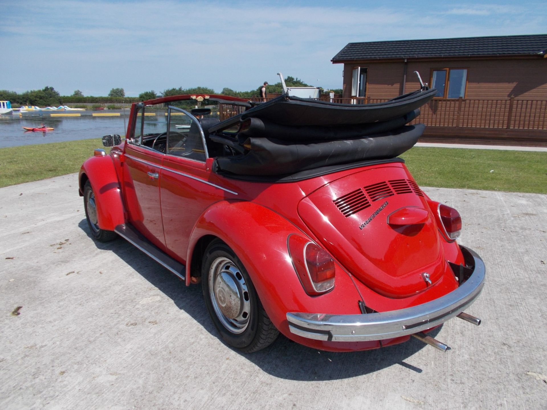 1972 (K) VOLKSWAGEN BEETLE CONVERTIBLE, 1600 TWIN PORT ENGINE, 4 SPEED MANUAL GEARBOX, LHD *NO VAT* - Image 5 of 24