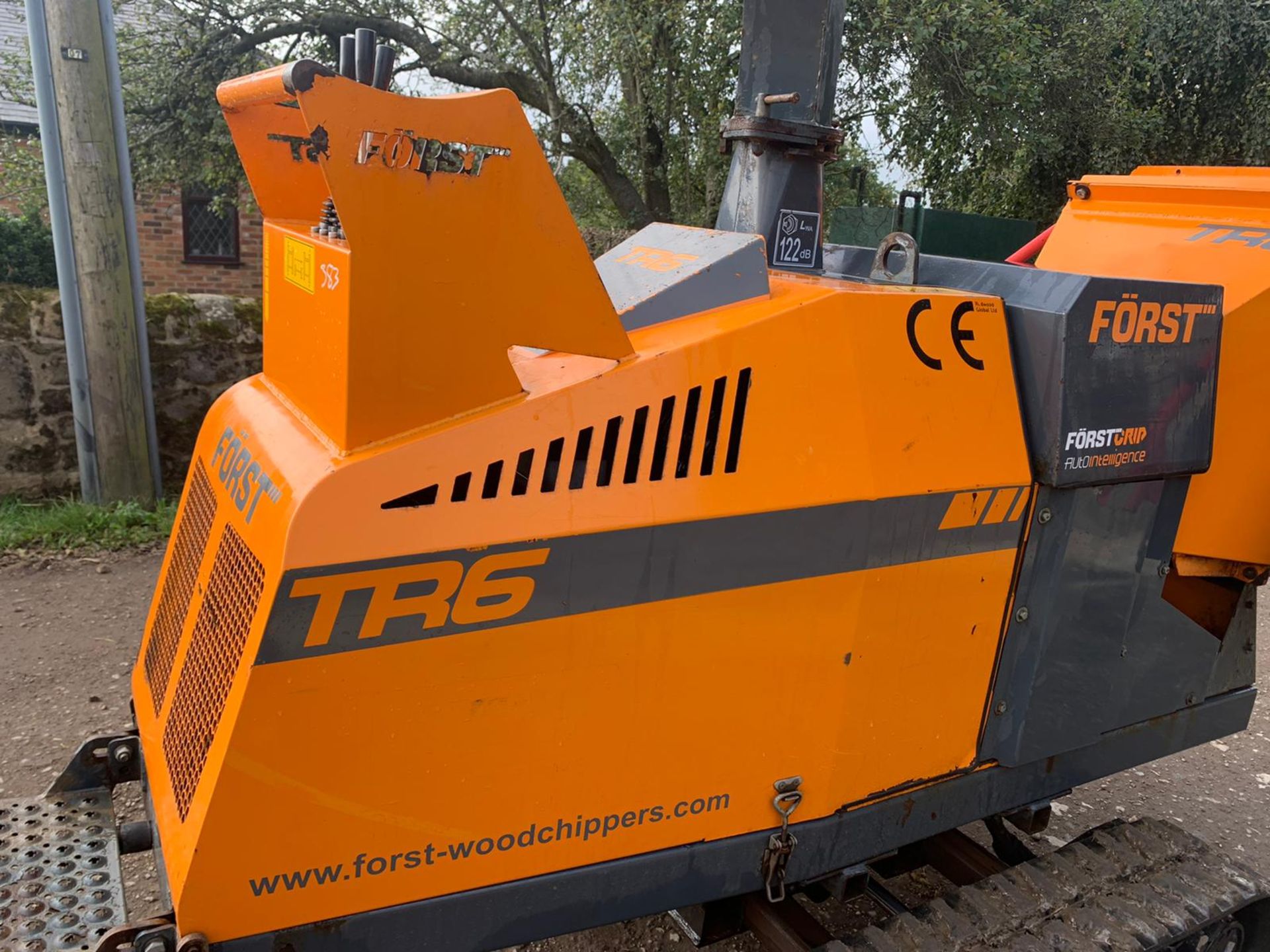 2016 FORST DIESEL TRACKED WOOD CHIPPER, RUNS DRIVES AND WORKS WELL, 771 HOURS *PLUS VAT* - Image 6 of 14