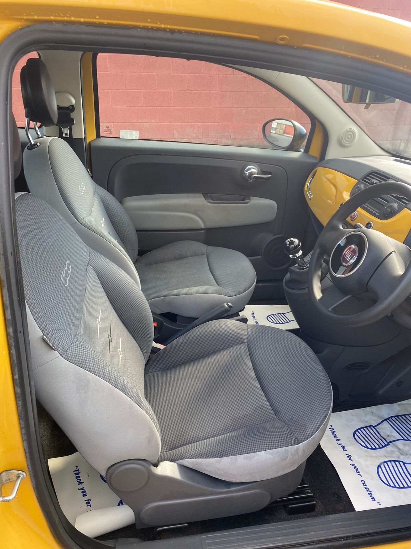 2014 FIAT 500 POP YELLOW HATCHBACK, SHOWING 60K MILES, 1.2 PETROL ENGINE *NO VAT* - Image 11 of 14