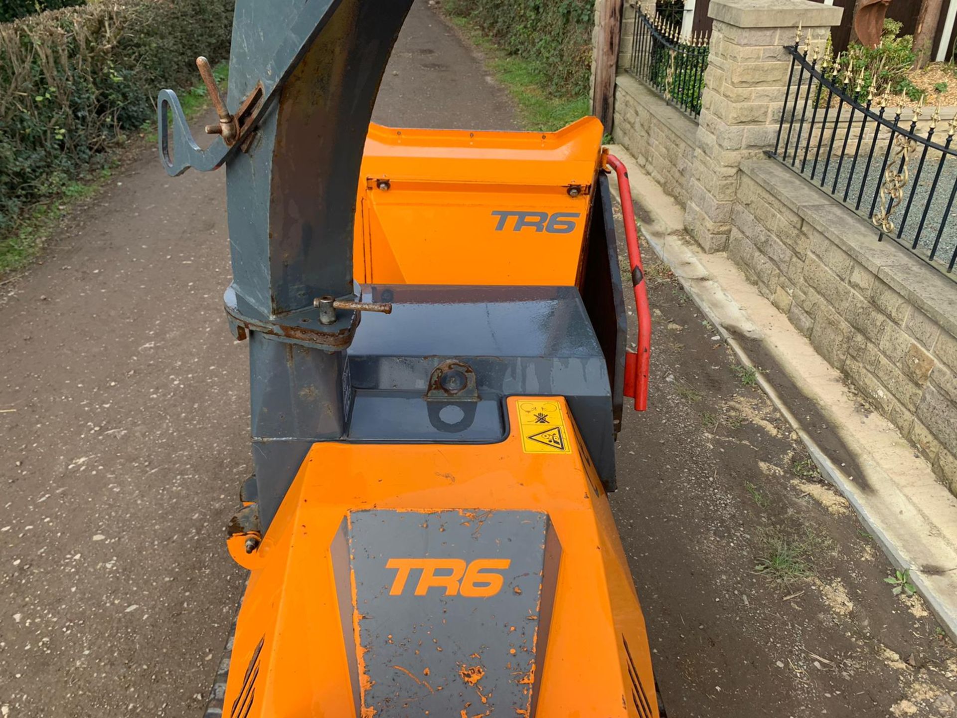 2016 FORST DIESEL TRACKED WOOD CHIPPER, RUNS DRIVES AND WORKS WELL, 771 HOURS *PLUS VAT* - Image 8 of 14