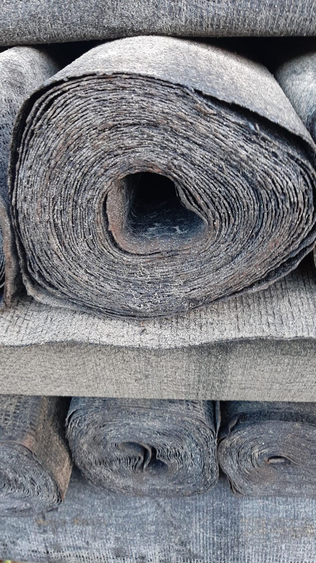 25 ROLLS OF BLACK ROOFING FELT *NO VAT* - Image 2 of 3