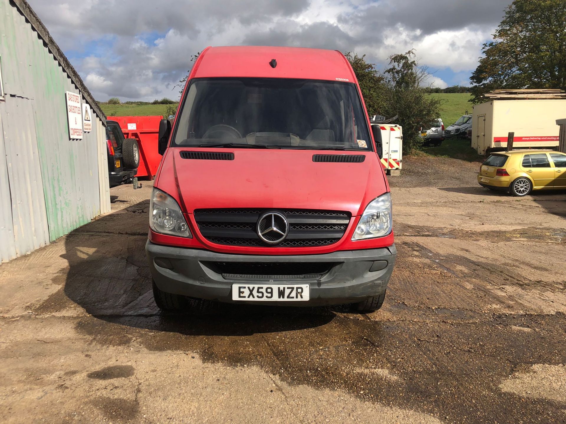 2009 MERCEDES SPRINTER 311 CDI LWB RED PANEL VAN, 126,332 MILES, 2.2 DIESEL ENGINE *PLUS VAT* - Image 2 of 10