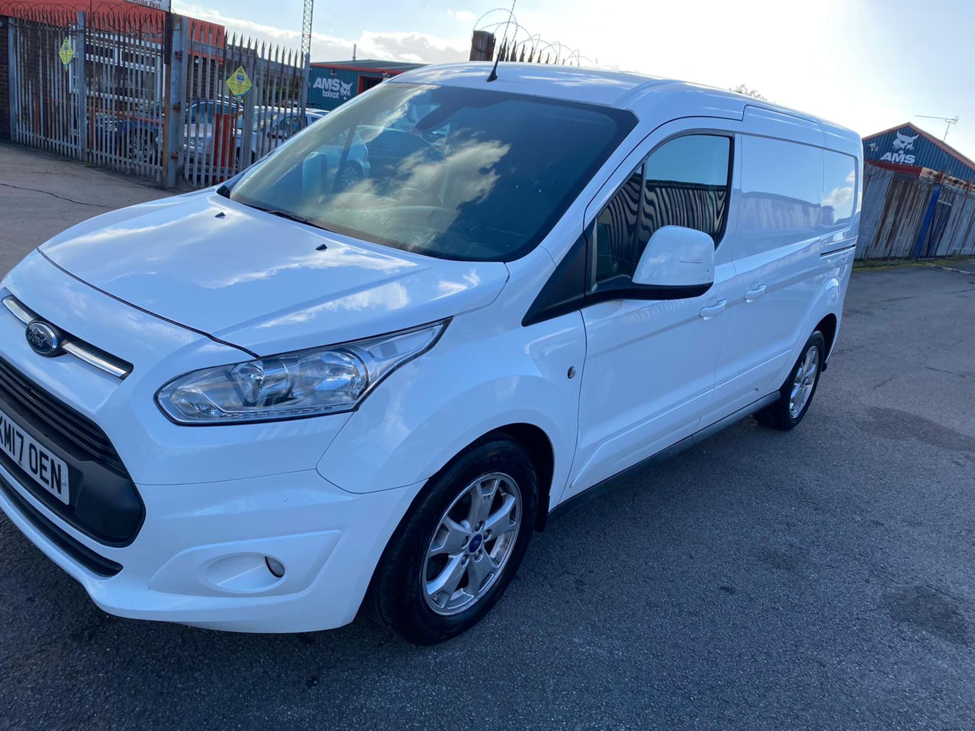 2017 FORD TRANSIT CONNECT 240 LIMITED WHITE PANEL VAN, 1.5 DIESEL, 125K MILES *PLUS VAT* - Image 3 of 13