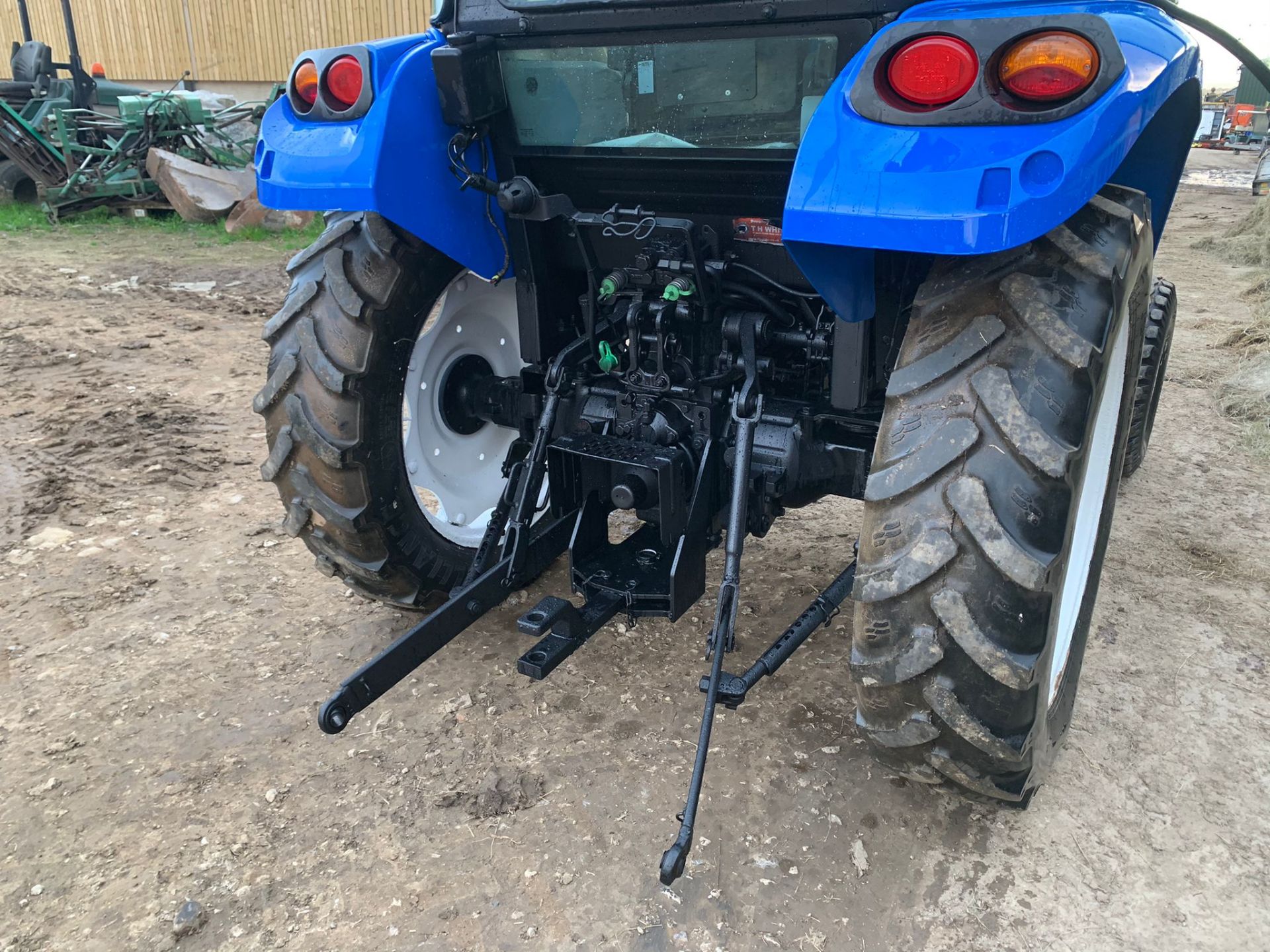 2016 NEW HOLLAND T455 55hp TRACTOR, RUNS DRIVES AND WORKS, CABBED, ROAD REGISTERED *PLUS VAT* - Image 10 of 15