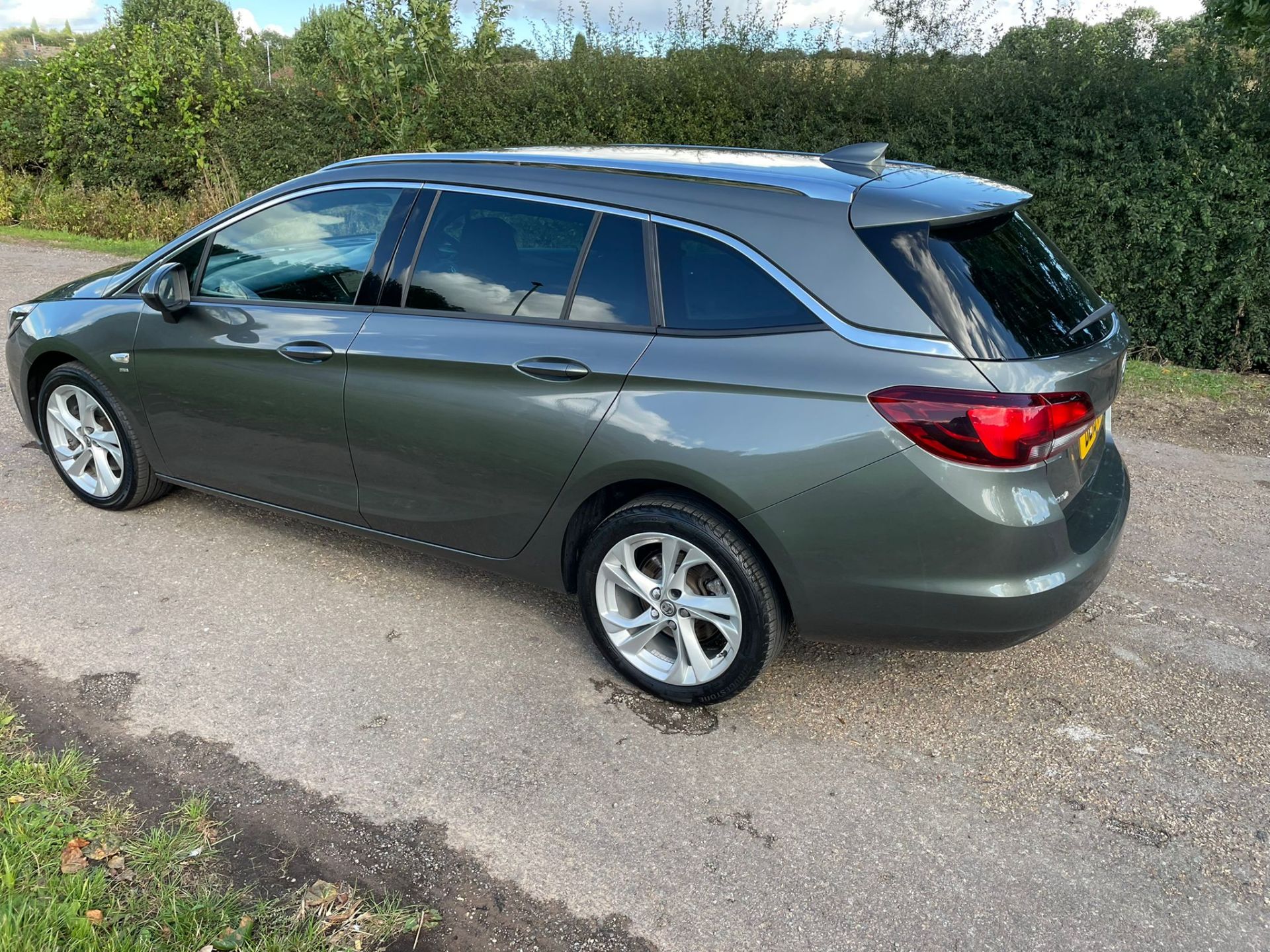 2018 VAUXHALL ASTRA SRI NAV CDTI S/S GREY ESTATE, SHOWING 29,146 MILES, 1.6 DIESEL *NO VAT* - Image 6 of 26