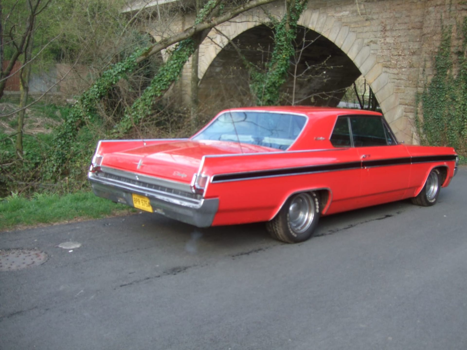 1963 OLDSMOBILE, STARFIRE COUPE, RARE CAR! SHOWING 71,026 MILES, MOT AND TAX EXEMPT *NO VAT* - Image 3 of 11