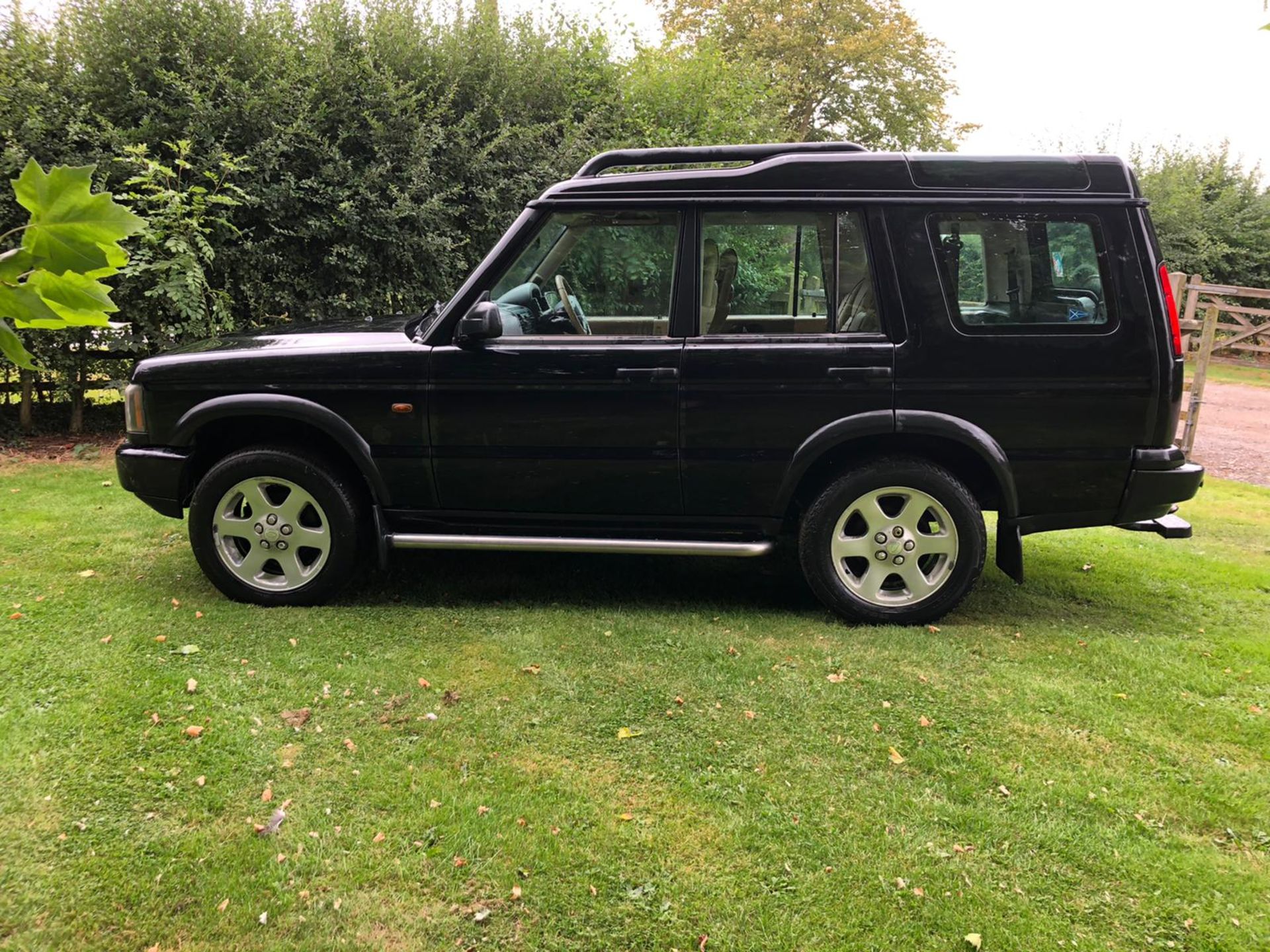 2003 LAND ROVER DISCOVERY TD5 ES BLACK ESTATE, 2.5 DIESEL ENGINE, 143,448 MILES *NO VAT* - Image 4 of 14