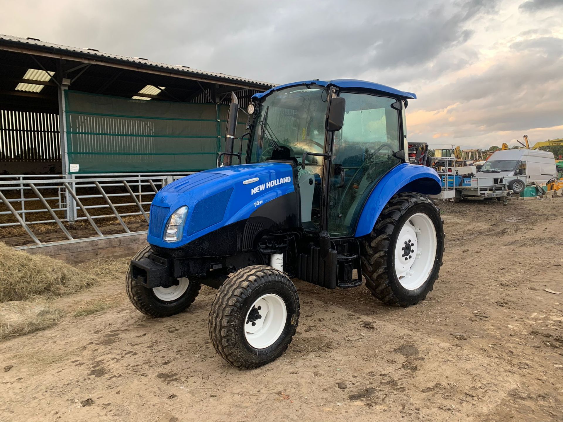 2016 NEW HOLLAND T455 55hp TRACTOR, RUNS DRIVES AND WORKS, CABBED, ROAD REGISTERED *PLUS VAT* - Image 2 of 15