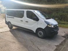 2015 VAUXHALL VIVARO CDTI WHITE MPV, 1.6 DIESEL ENGINE, SHOWING 98,446 MILES *NO VAT*