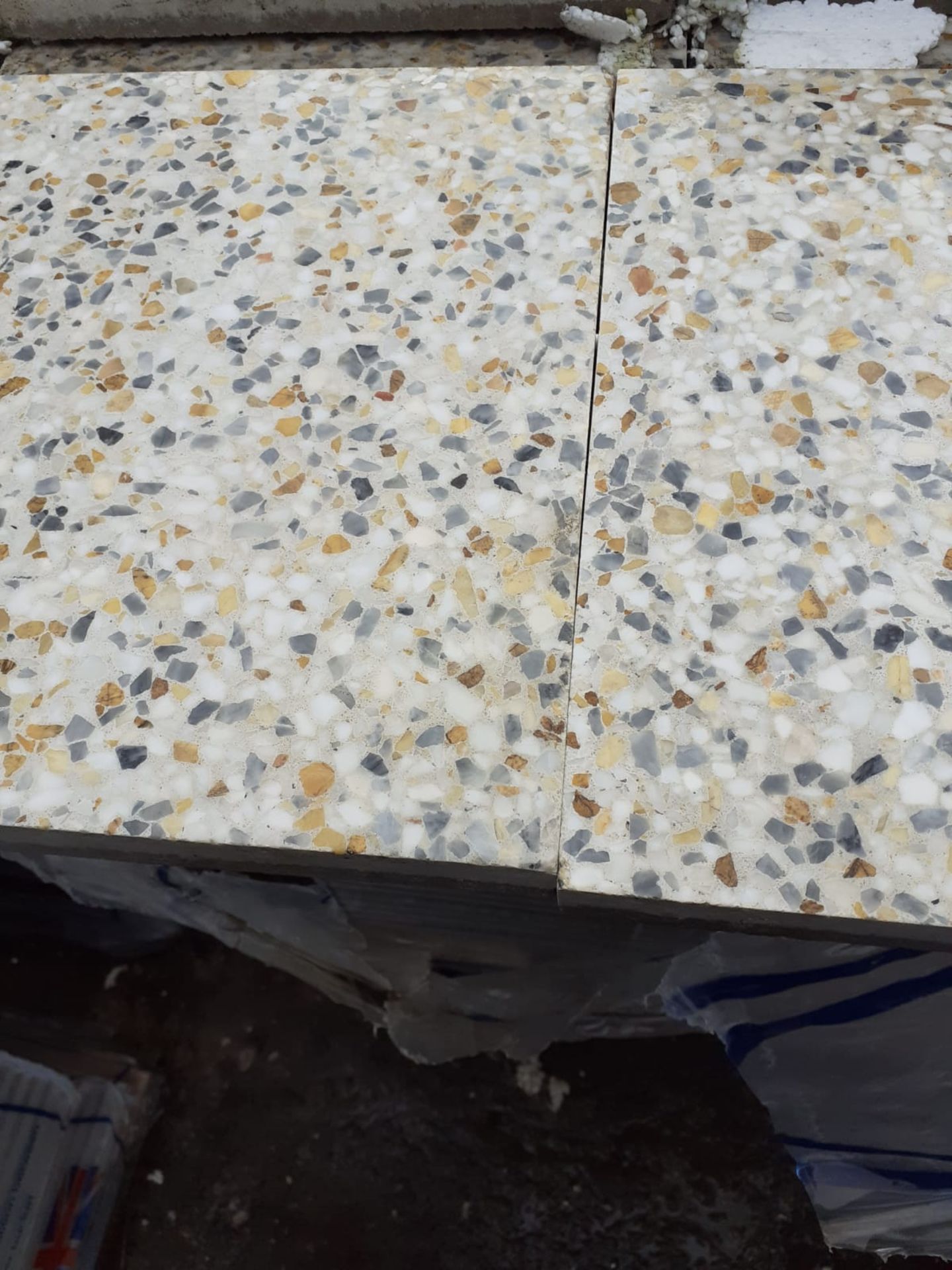 1 PALLET OF BRAND NEW TERRAZZO COMMERCIAL FLOOR TILES (TDE9), COVERS 24 SQUARE YARDS *PLUS VAT* - Image 2 of 3