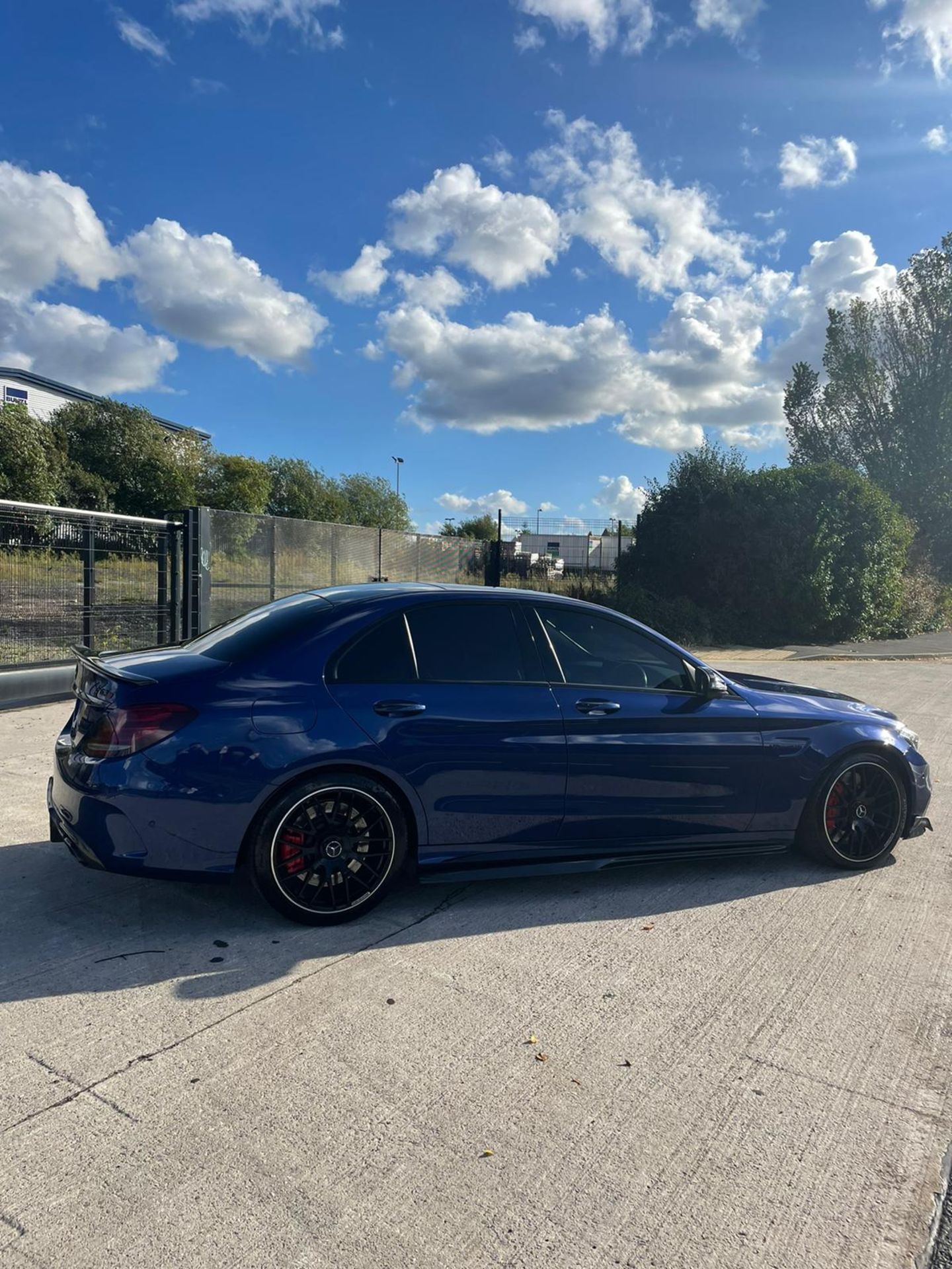 2016 MERCEDES-BENZ AMG C63 S PREMIUM AUTO BLUE SALOON, 4.0 PETROL, 31,500 MILES *NO VAT* - Image 6 of 10