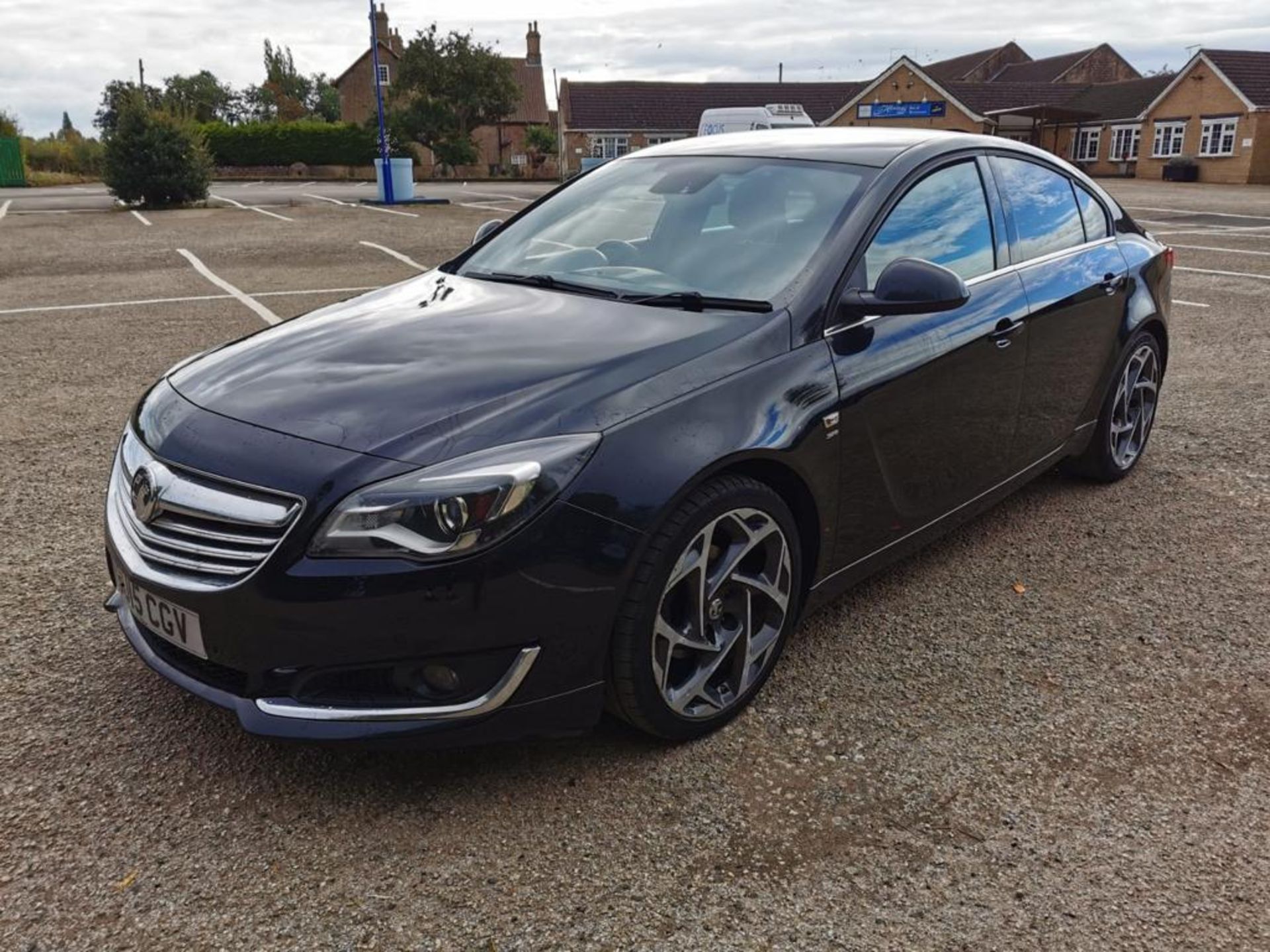 2015 VAUXHALL INSIGNIA SRI NAV VX CDTIECO SS BLACK ESTATE, 2.0 DIESEL, 147,437 MILES WITH FSH - Image 3 of 26