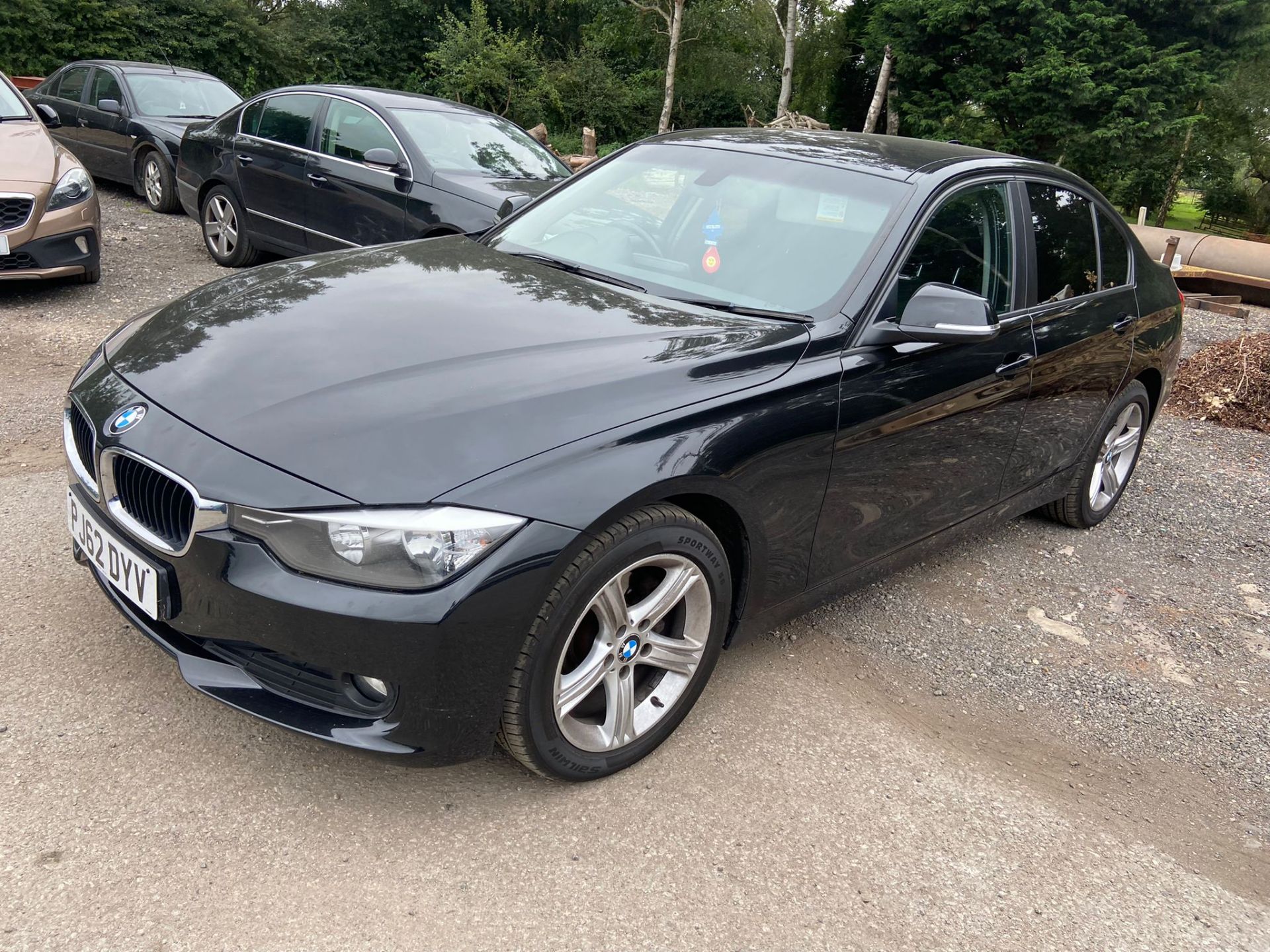 2012/62 BMW 318D SE BLACK SALOON, 109K MILES, 2.0 DIESEL ENGINE, 6 SPEED MANUAL *NO VAT* - Image 3 of 13