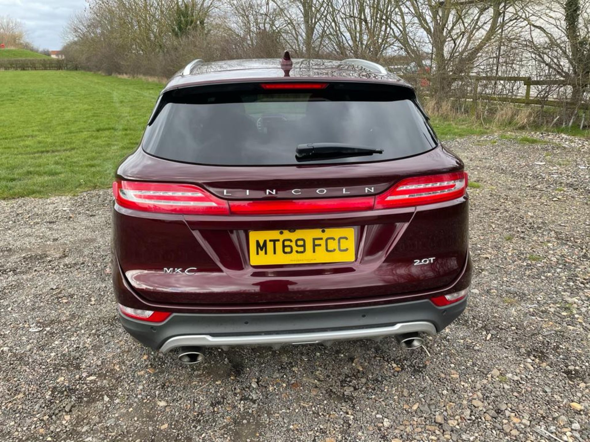 69 PLATE, PRE-REGISTERED 2017MY, LINCOLN MKC PREMIER 2.0L TURBO PETROL ECOBOOST (200bhp) AUTOMATIC - Image 6 of 14