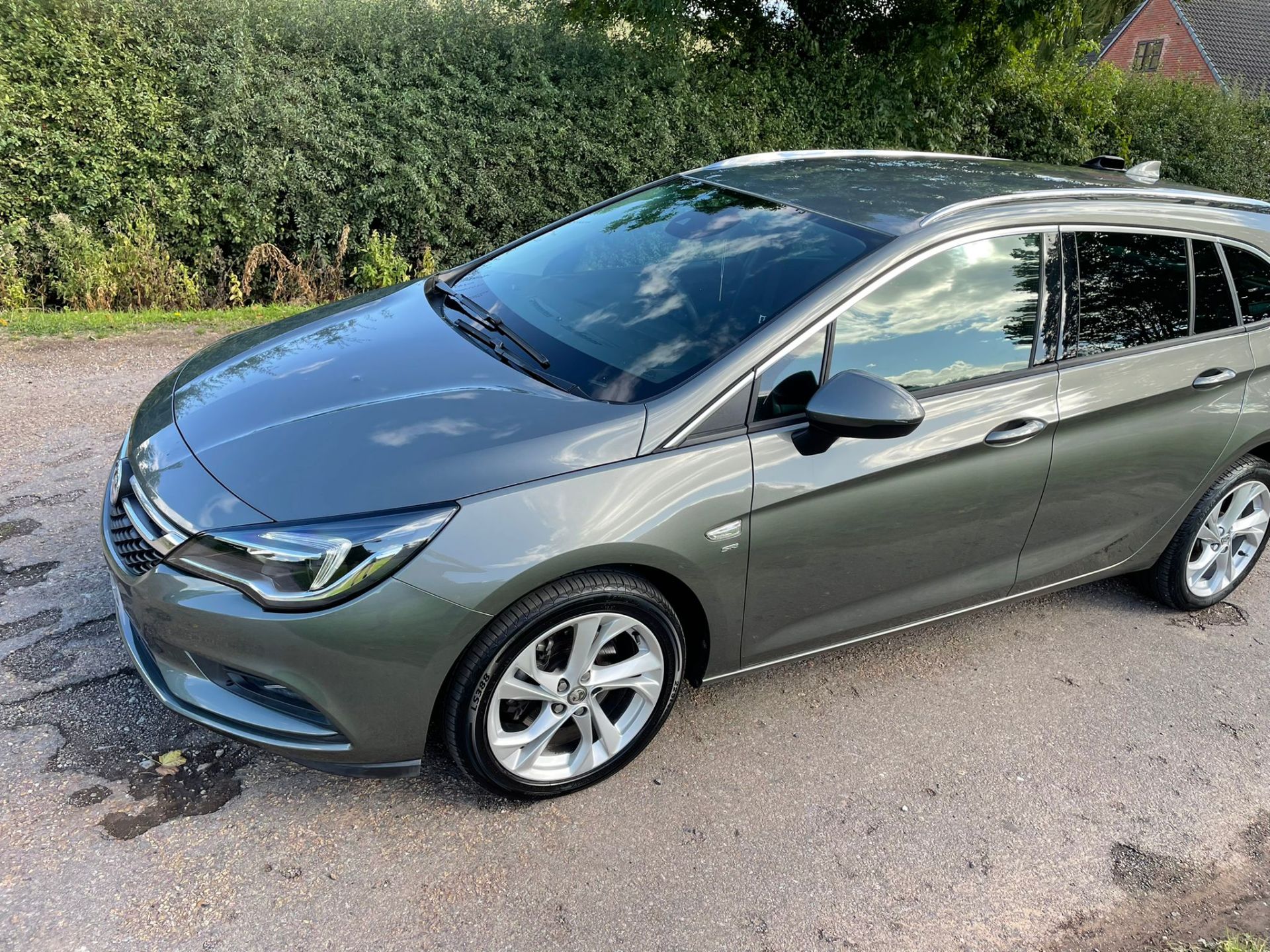 2018 VAUXHALL ASTRA SRI NAV CDTI S/S GREY ESTATE, SHOWING 29,146 MILES, 1.6 DIESEL *NO VAT* - Image 3 of 26