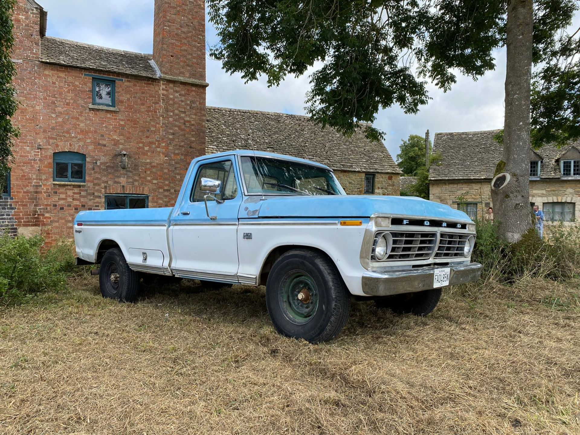 1975 FORD F-250 6.4 (390) V8, 4 SPEED MANUAL, HAS JUST BEEN REGISTERED, NEW BENCH SEAT *NO VAT* - Image 3 of 22