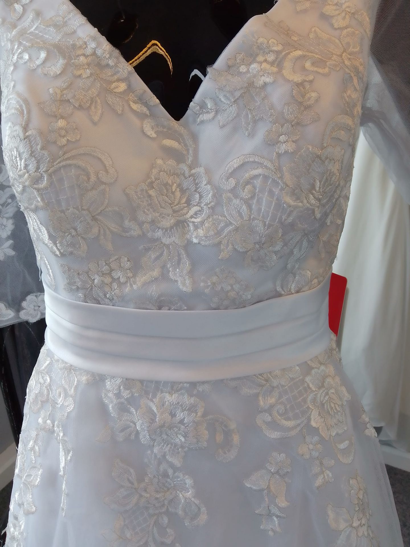 JJS HOUSE KNEE LENGTH, V NECK EMBROIDED LACE ARM WEDDING DRESS, WHITE *NO VAT* - Image 2 of 6