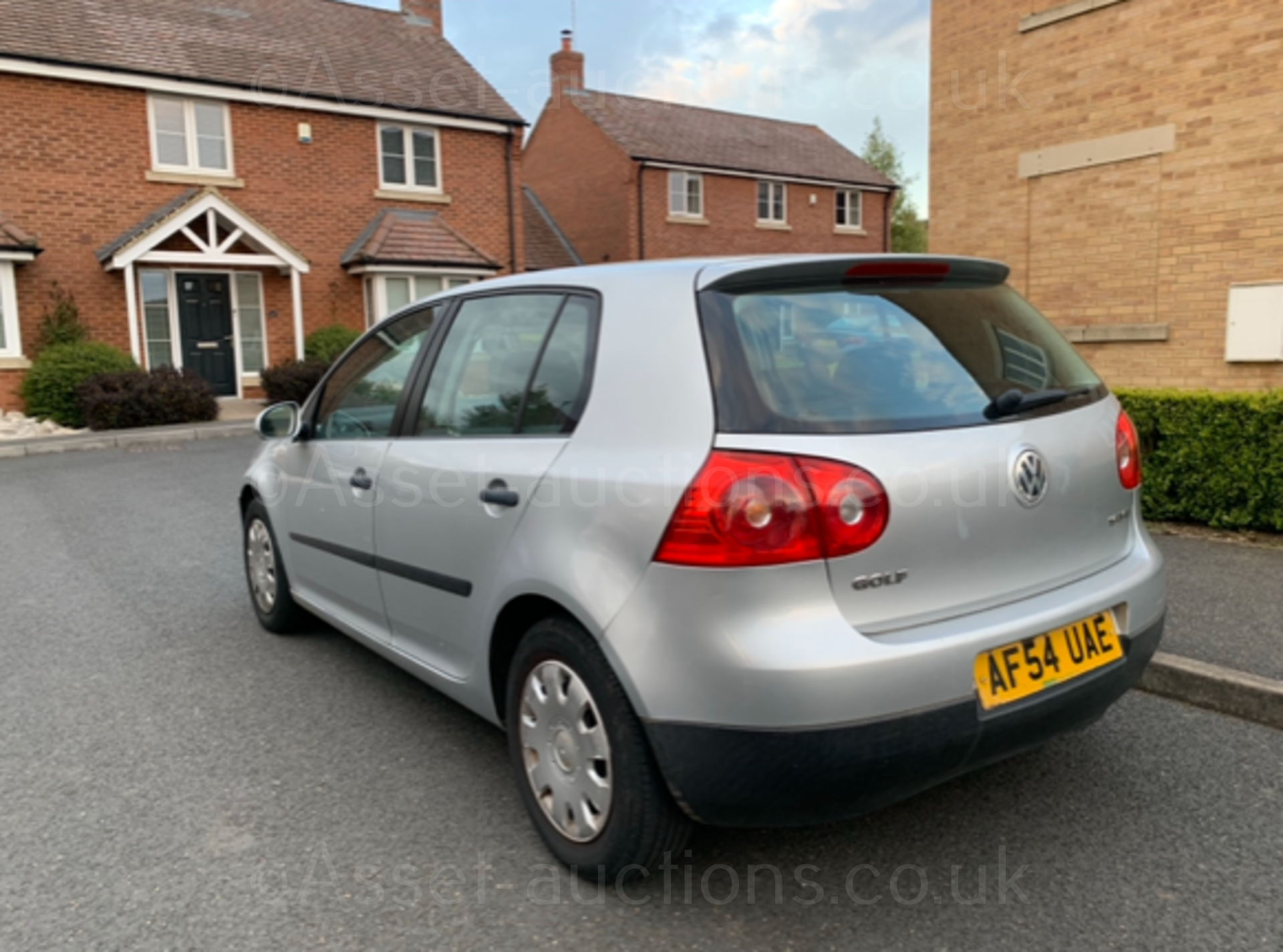 2004 VOLKSWAGEN GOLF S AUTO SILVER HATCHBACK, 1.6 PETROL ENGINE, 95K MILES *NO VAT* - Image 8 of 26