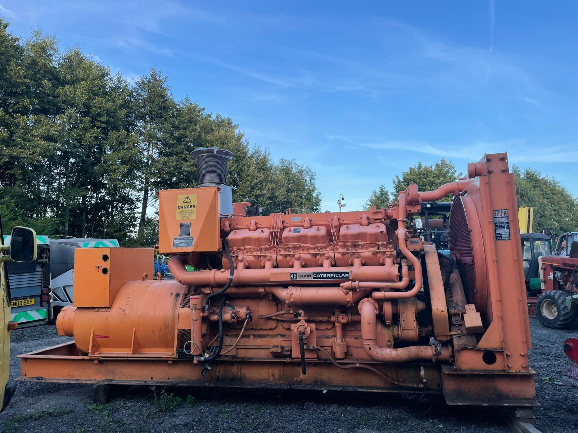 575 KVA CATERPILLAR GENERATOR, 12 CYLINDER D39B, TWIN TURBO ENGINE *PLUS VAT* - Image 7 of 14