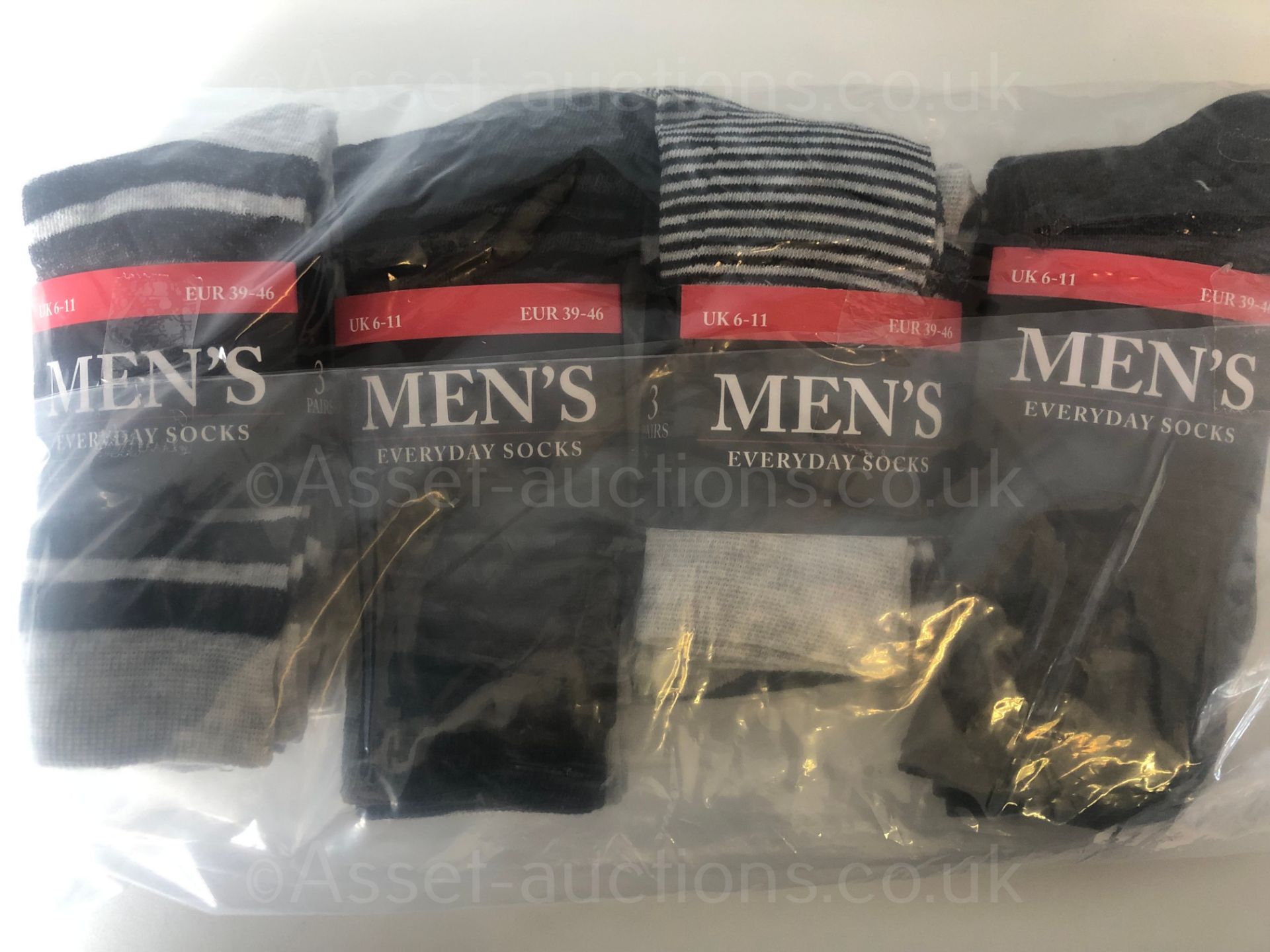 360 PAIRS OF MENS EVERYDAY SOCKS, SIZE UK 6-11, EUR 39-46 *NO VAT* - Image 10 of 10