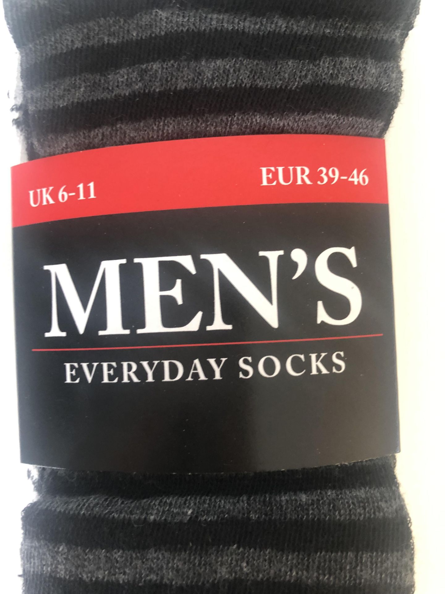 360 PAIRS OF MENS EVERYDAY SOCKS, SIZE UK 6-11, EUR 39-46 *NO VAT* - Image 5 of 10