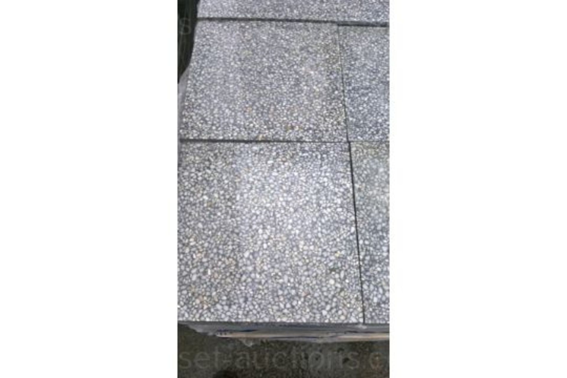 1 PALLET OF BRAND NEW GREY TERRAZZO COMMERCIAL TILES Z30099, COVERS 24 SQUARE YARDS *PLUS VAT* - Image 2 of 6