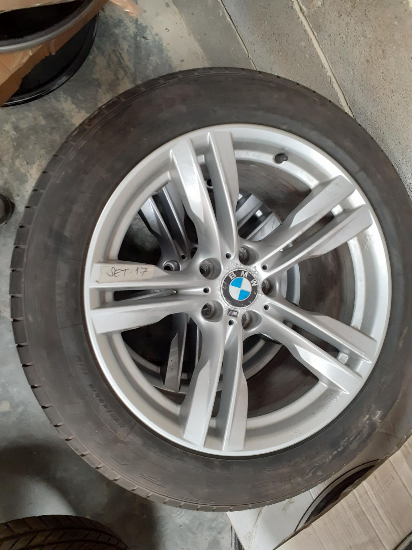 4 x BMW X5 X6 ALLOY WHEELS WITH TYRES 255 50 19, 4mm TREAD, USED *NO VAT* - Image 3 of 3