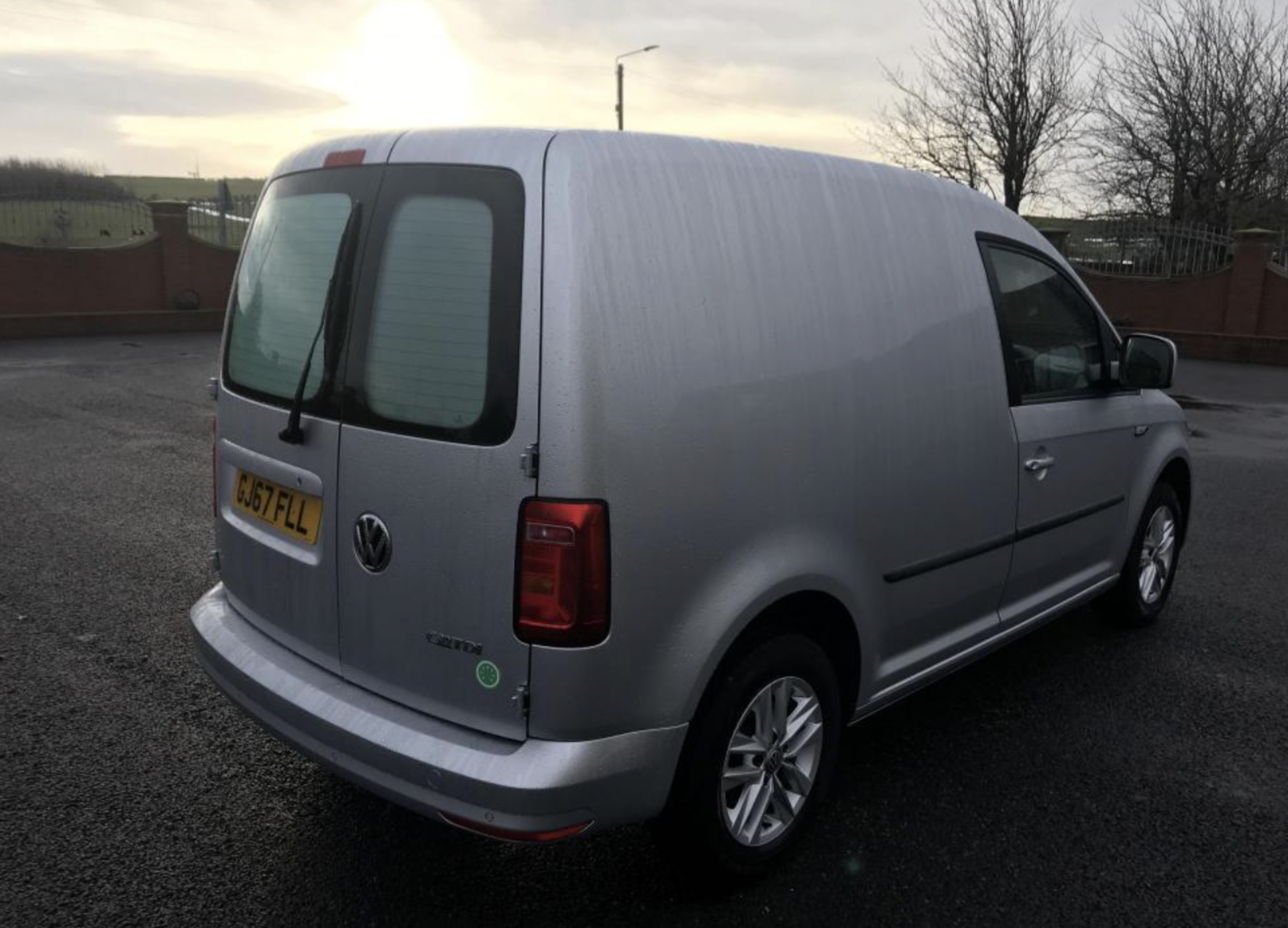 2017 VOLKSWAGEN CADDY C20 HIGHLINE TDI, PANEL VAN, SAT NAV, AIR CONDITIONING, ALLOY WHEELS*PLUS VAT* - Image 3 of 13