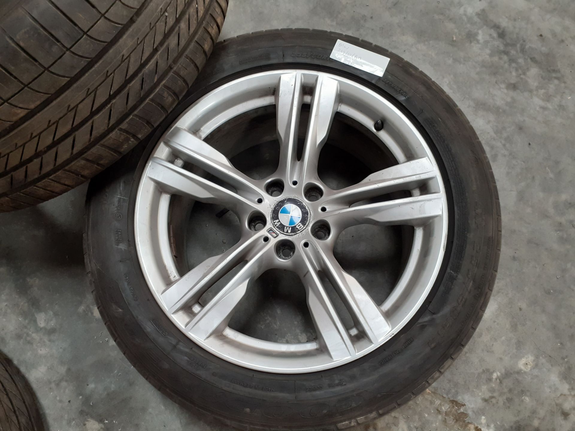 4 x BMW X5 X6 ALLOY WHEELS WITH TYRES 255 50 19, 4mm TREAD, USED *NO VAT* - Image 2 of 3