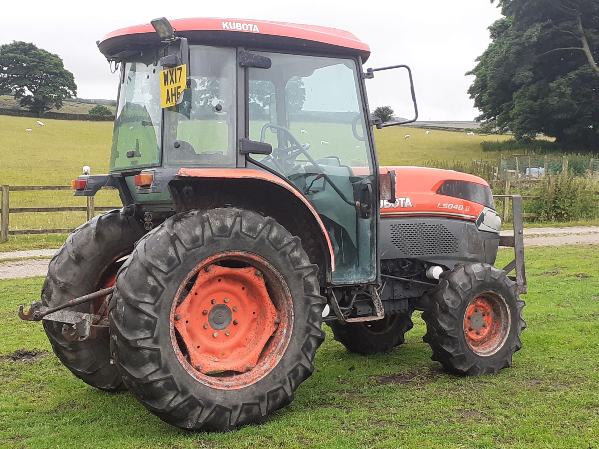 2017 KUBOTA L5040 SERIES II COMPACT TRACTOR, ROAD REGISTERED, A LOW 3490 HOURS *PLUS VAT* - Image 3 of 4