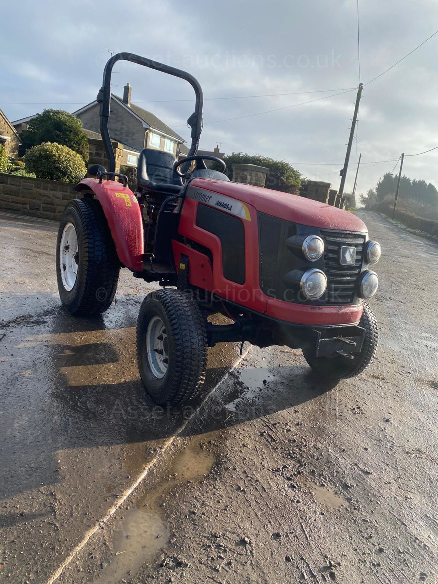 SIROMER RD254-A 25hp 4WD DIESEL COMPACT TRACTOR, RUNS AND DRIVES, GRASS TYRES *PLUS VAT* - Image 3 of 7