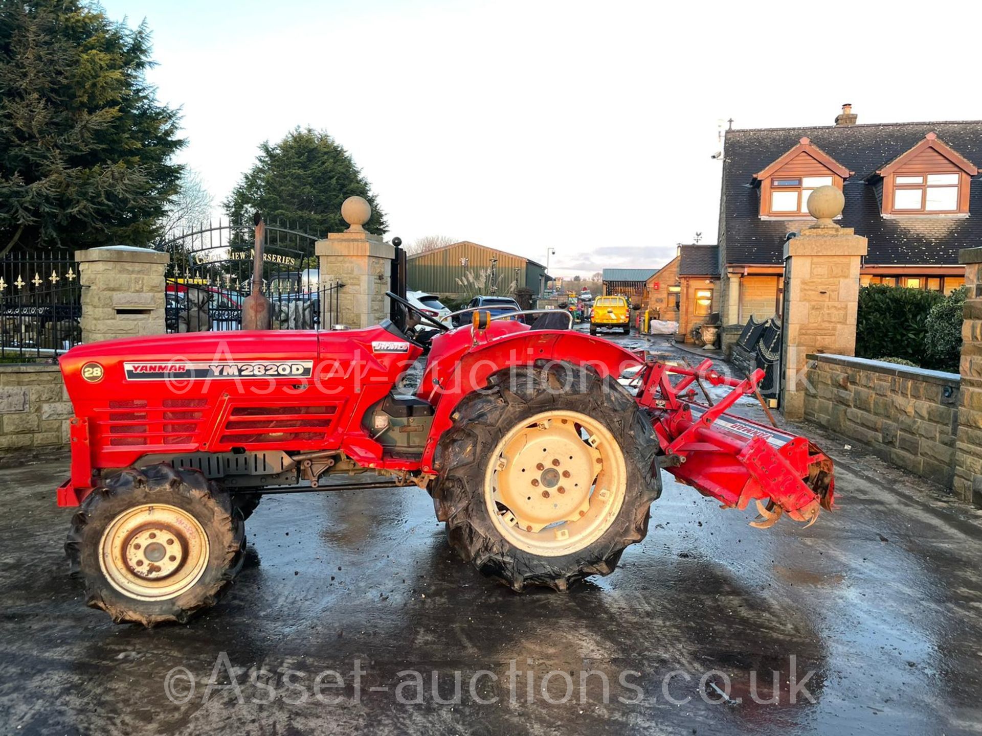 YANMAR YM2820D TRACTOR, 4 WHEEL DRIVE, WITH ROTATOR, RUNS AND WORKS, 3 POINT LINKAGE *PLUS VAT* - Image 5 of 16