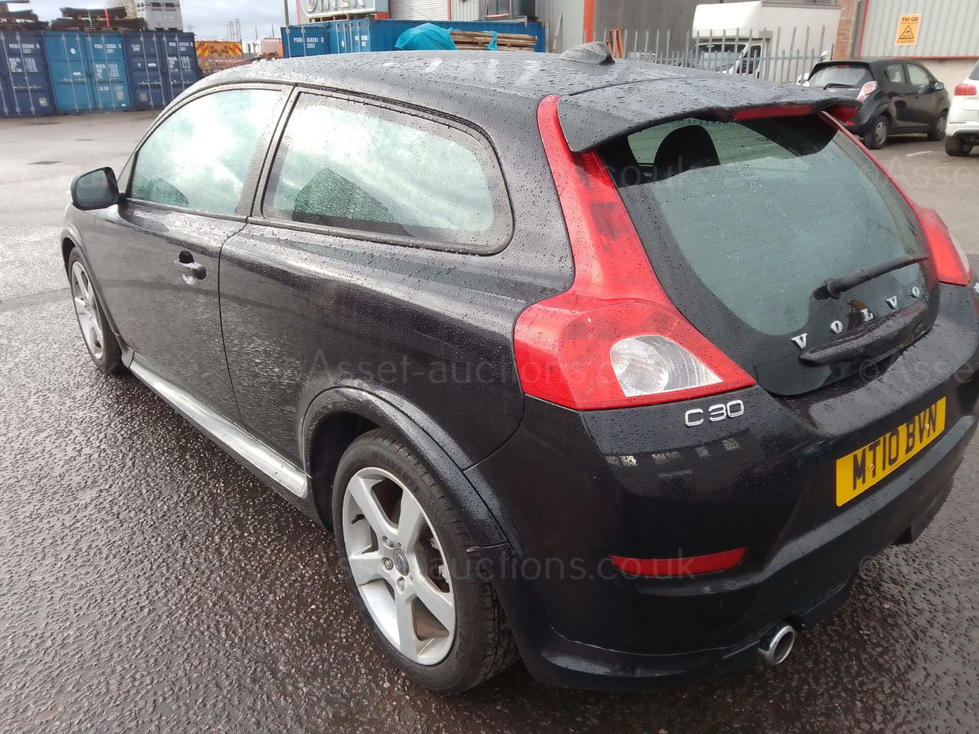 2010 VOLVO C30 R-DESIGN DRIVE D BLACK HATCHBACK, 1560cc DIESEL, 102,779 MILES WITH FSH *NO VAT* - Image 6 of 12