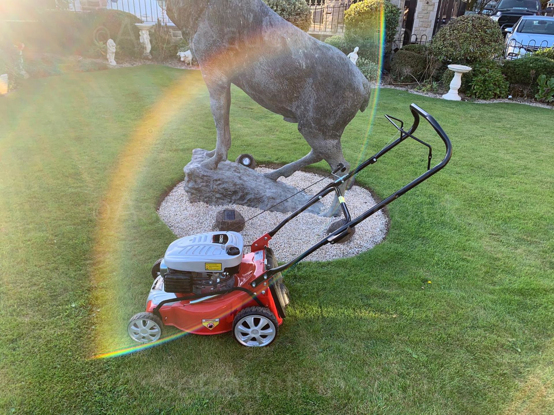 2016 COBRA M40C LAWN MOWER, RUNS AND WORKS WELL, ONLY USED A FEW TIMES, PULL START *NO VAT* - Image 6 of 18
